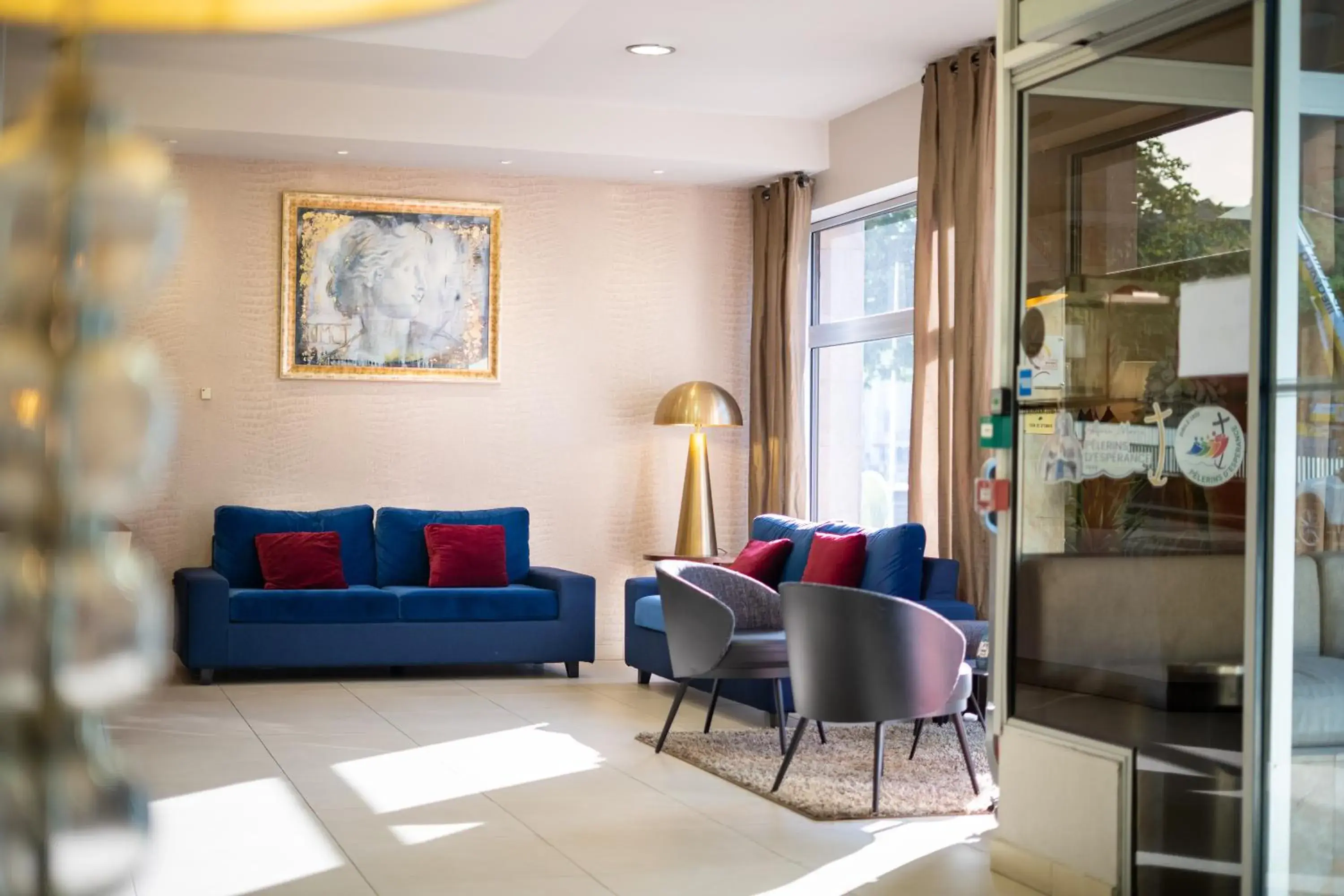 Living room in Hôtel Miramont Living room in Hôtel Miramont