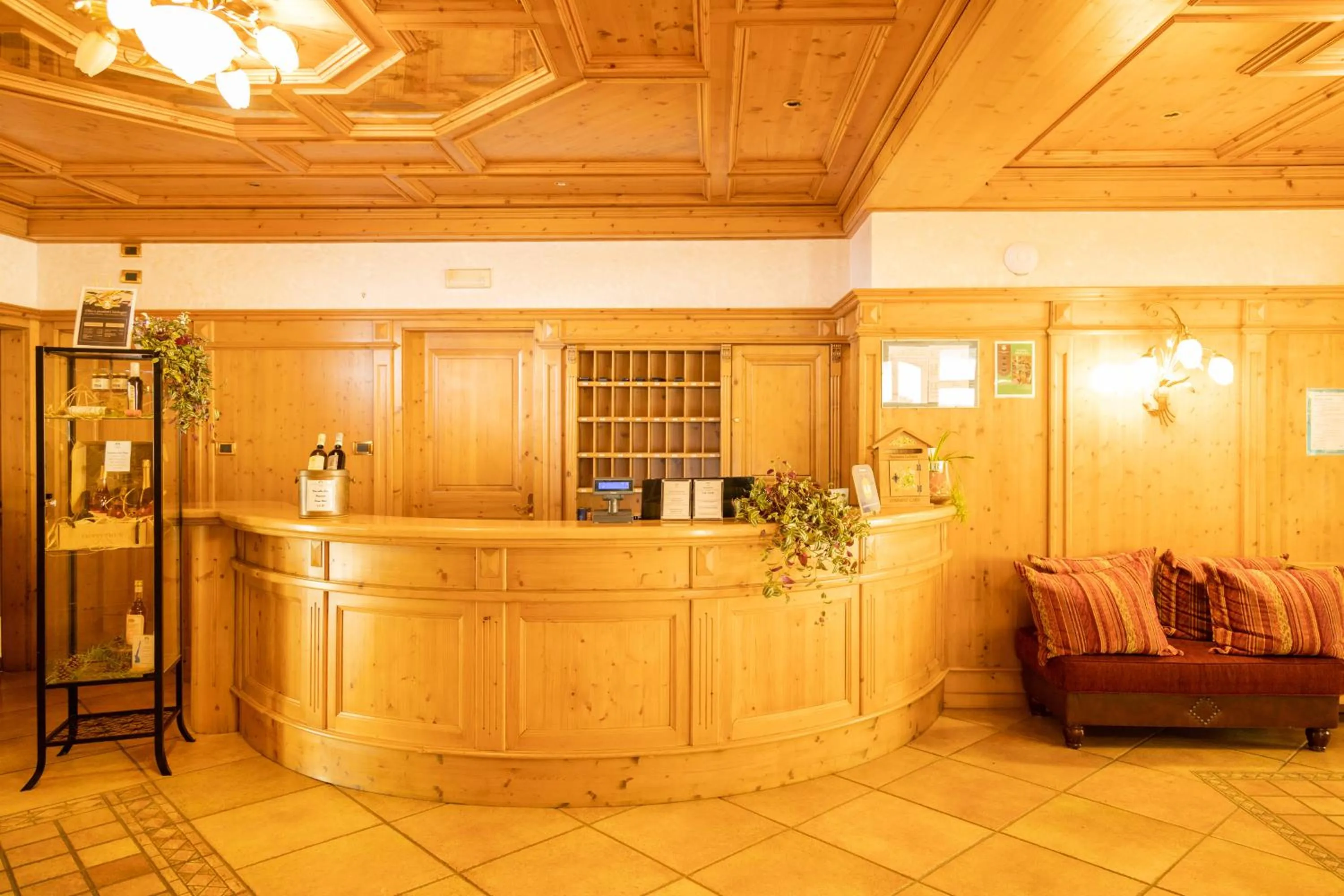 Lobby or reception in Hotel Residence Panorama La Forca, GTSGroup