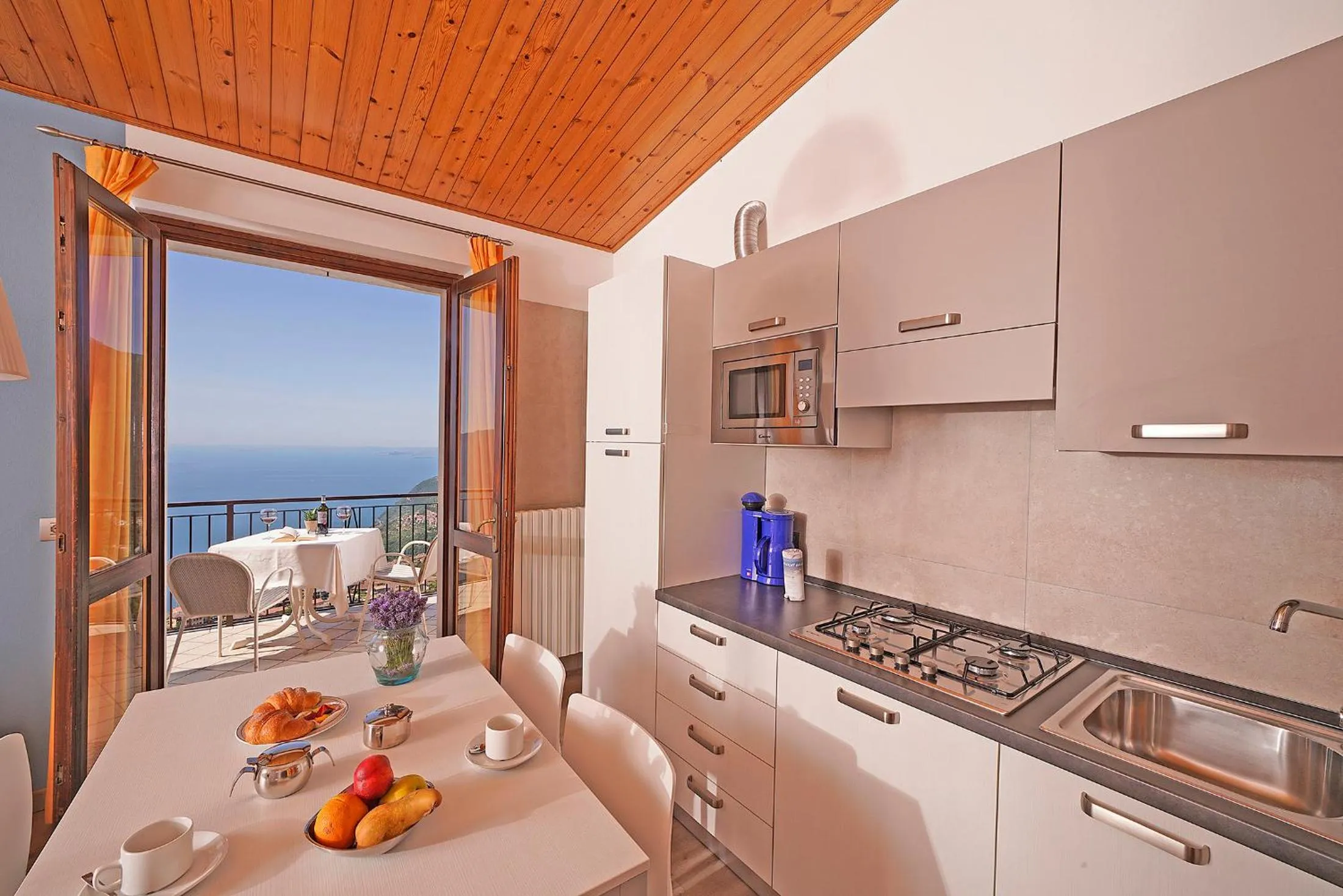 Kitchen or kitchenette in Hotel Residence Panorama La Forca, GTSGroup
