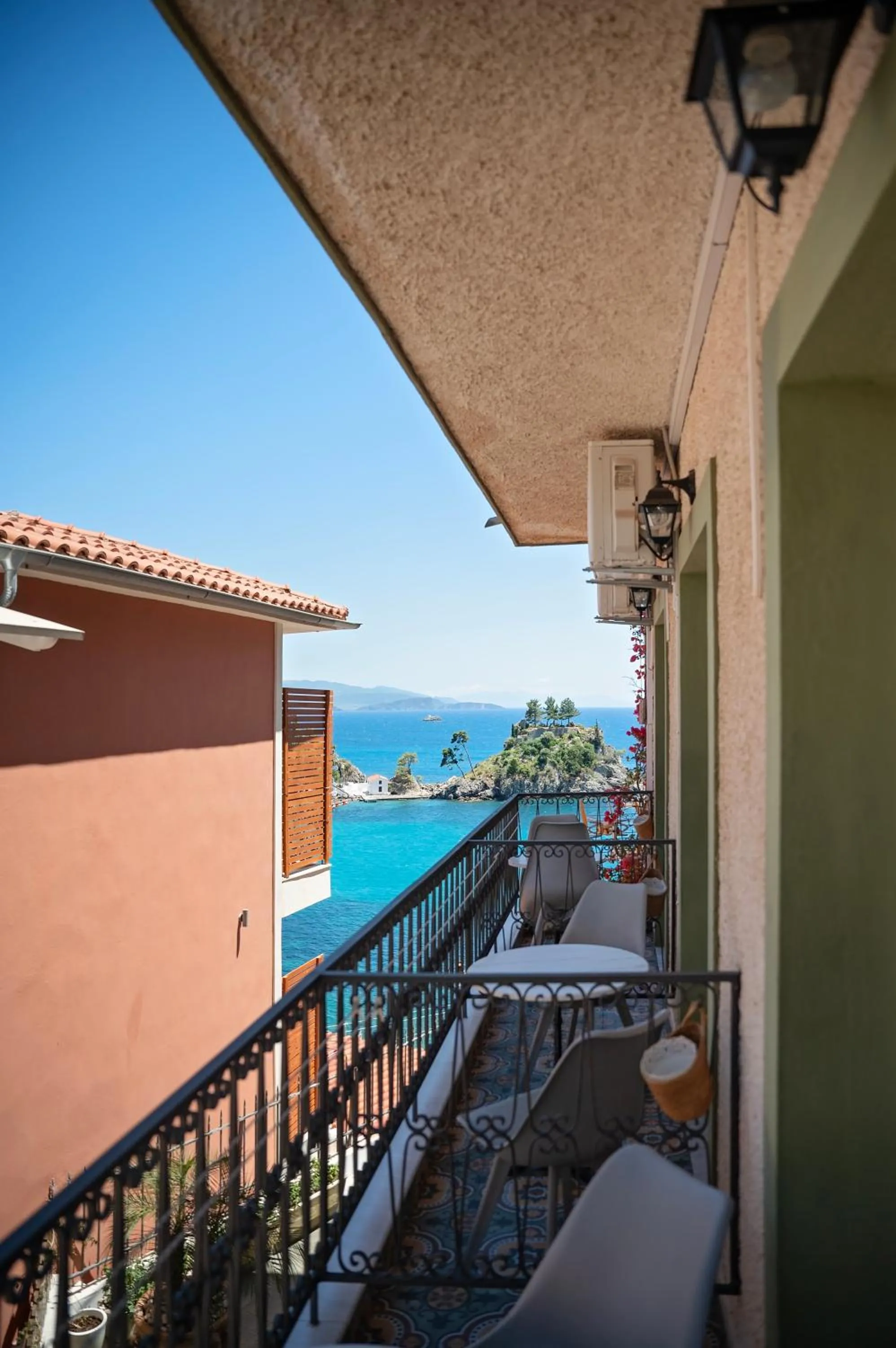 Natural landscape in Avra