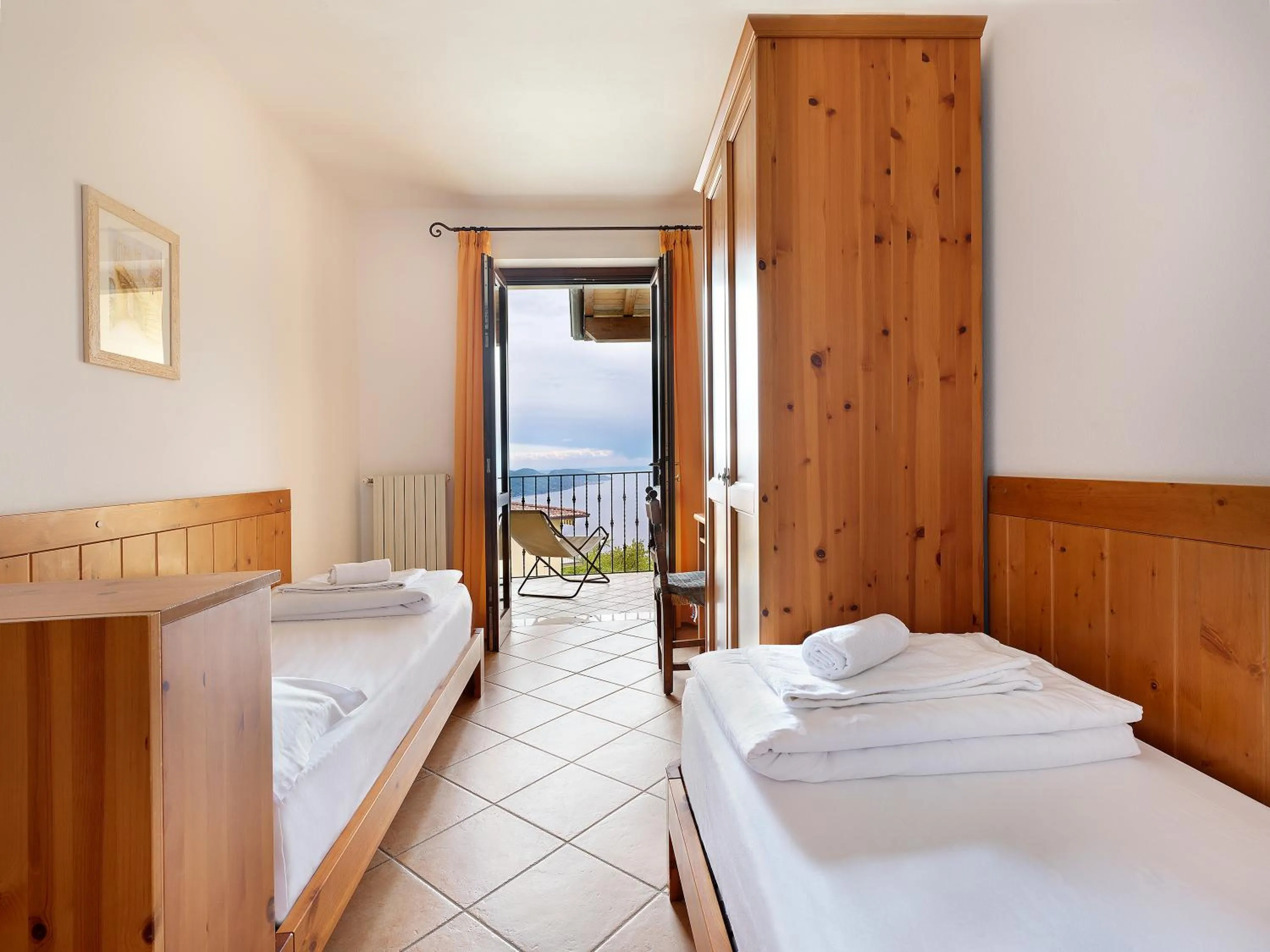 Bedroom, Bed in Residence Besass, GTSGroup