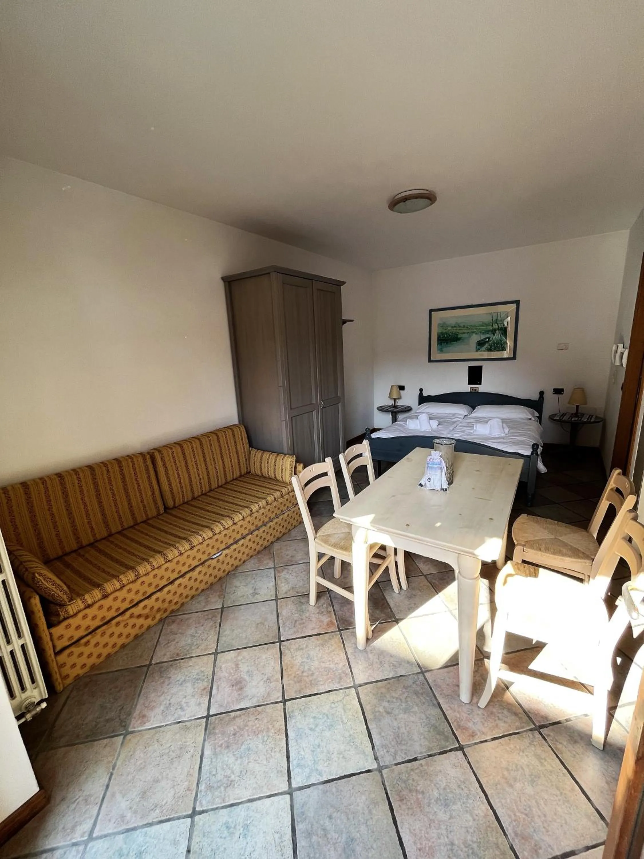 Bed in Residence Casa Gardola, GTSGroup