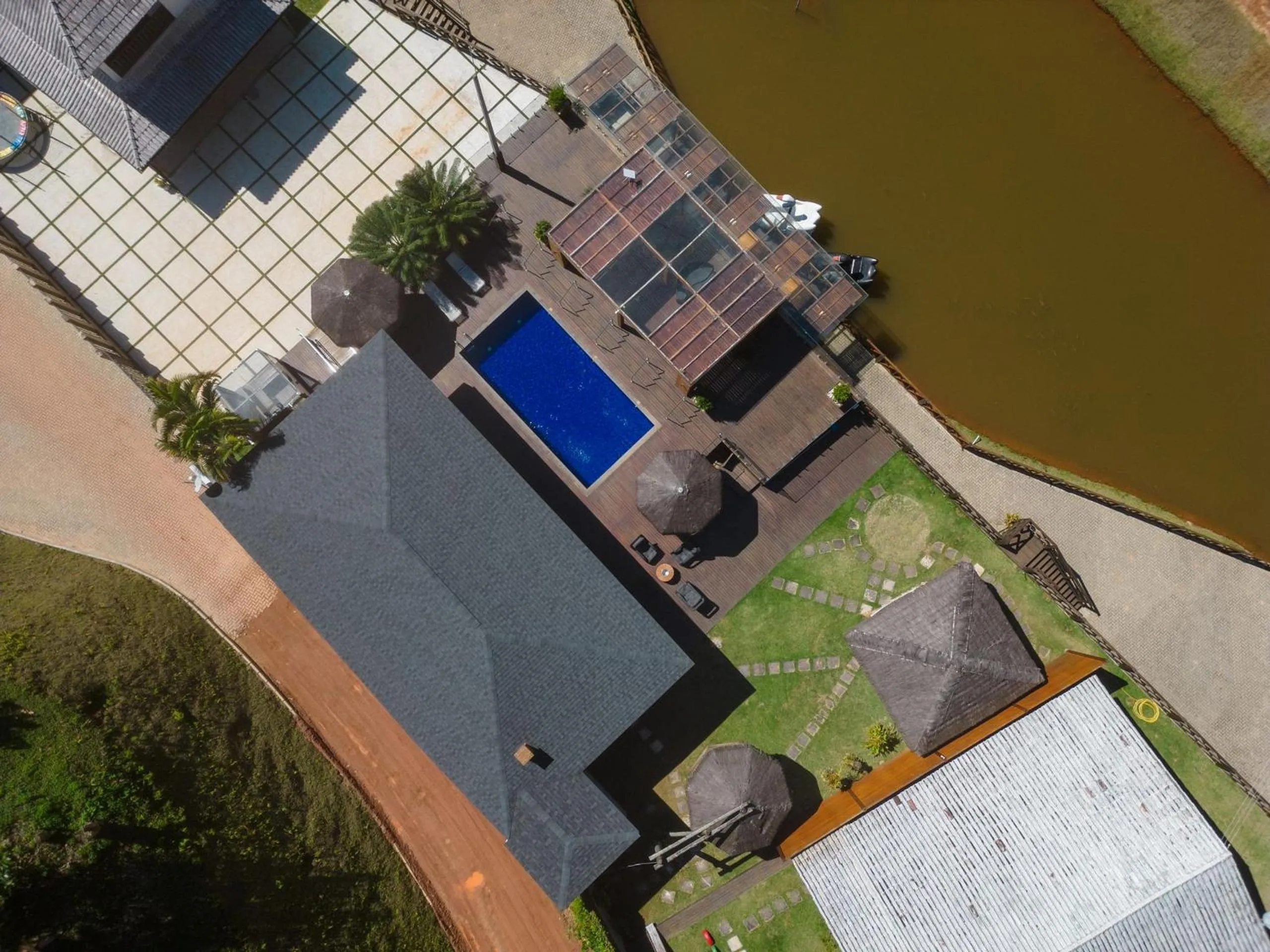 Bird's eye view in Sítio Cinco Folhas, recanto com vista pra montanha