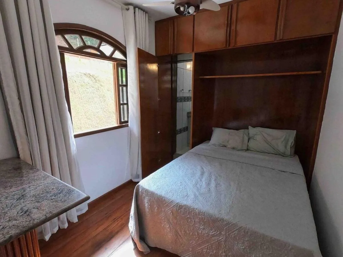 Bedroom, Bed in Sítio Cinco Folhas, recanto com vista pra montanha