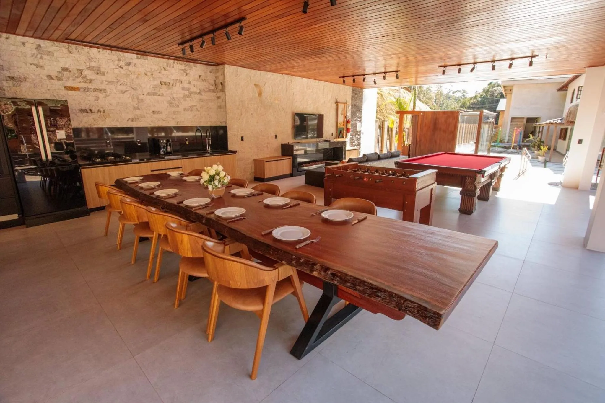 BBQ facilities in Sítio Cinco Folhas, recanto com vista pra montanha
