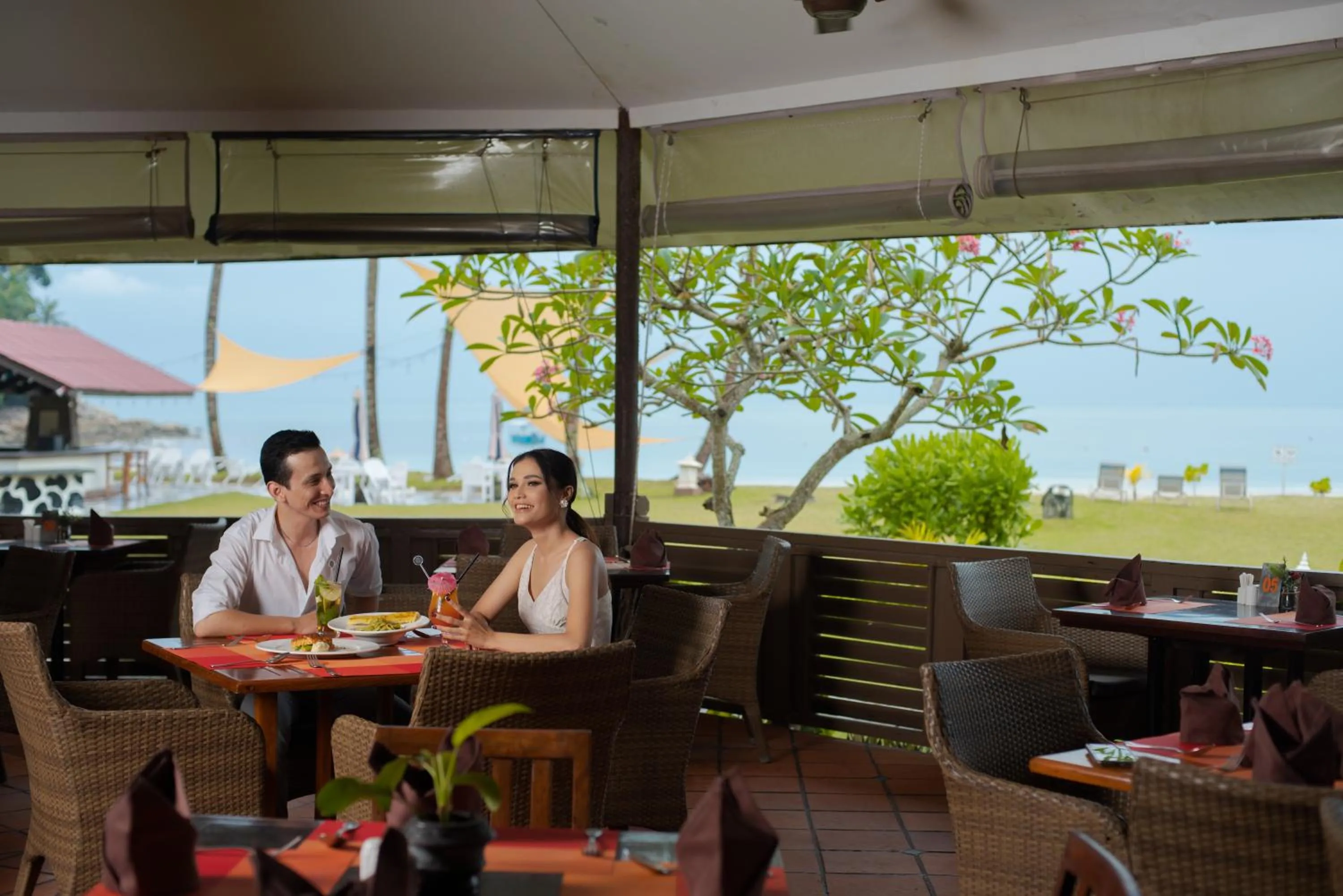 Restaurant/places to eat in Nirwana Resort Hotel