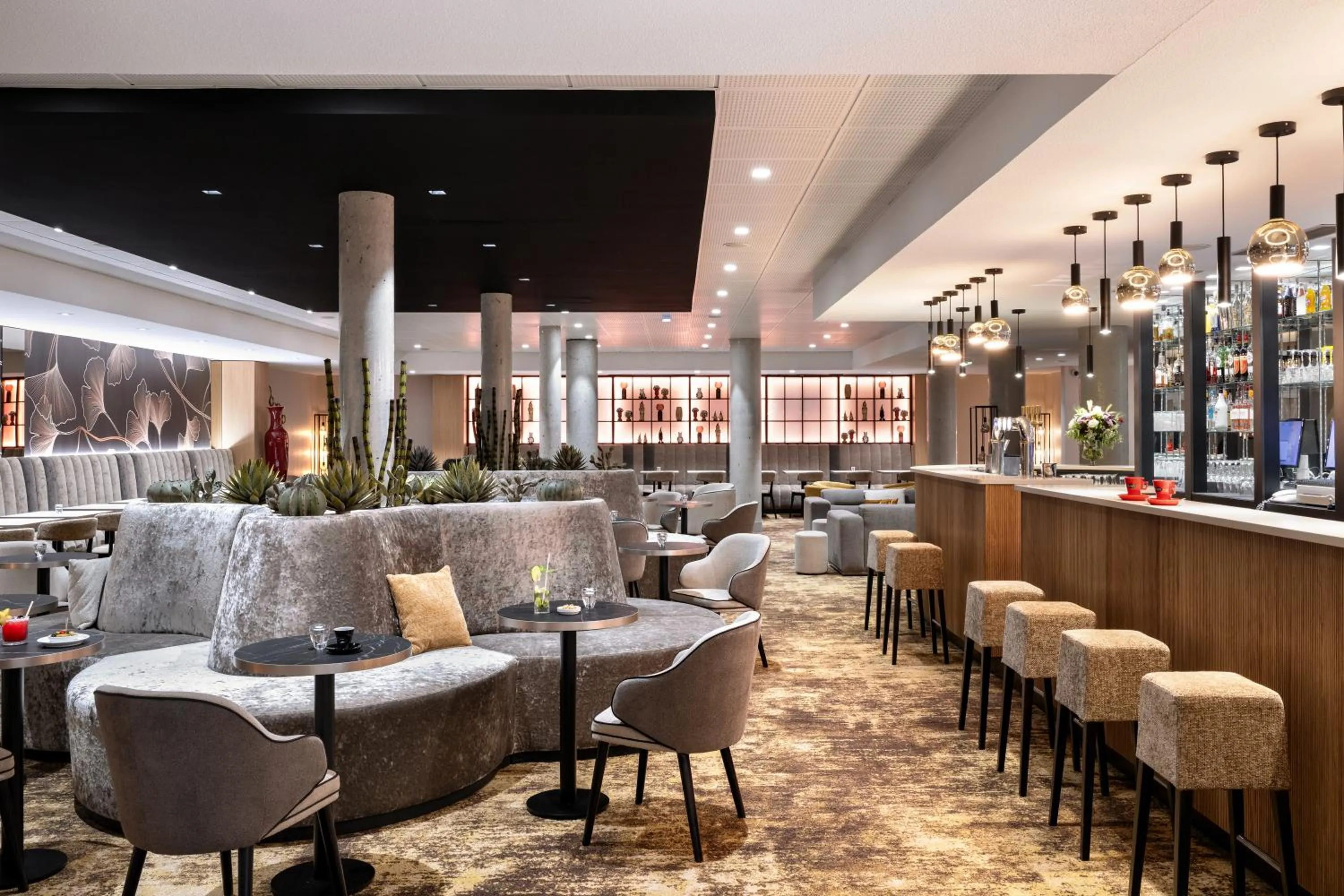 Lounge or bar in Hôtel Eliseo