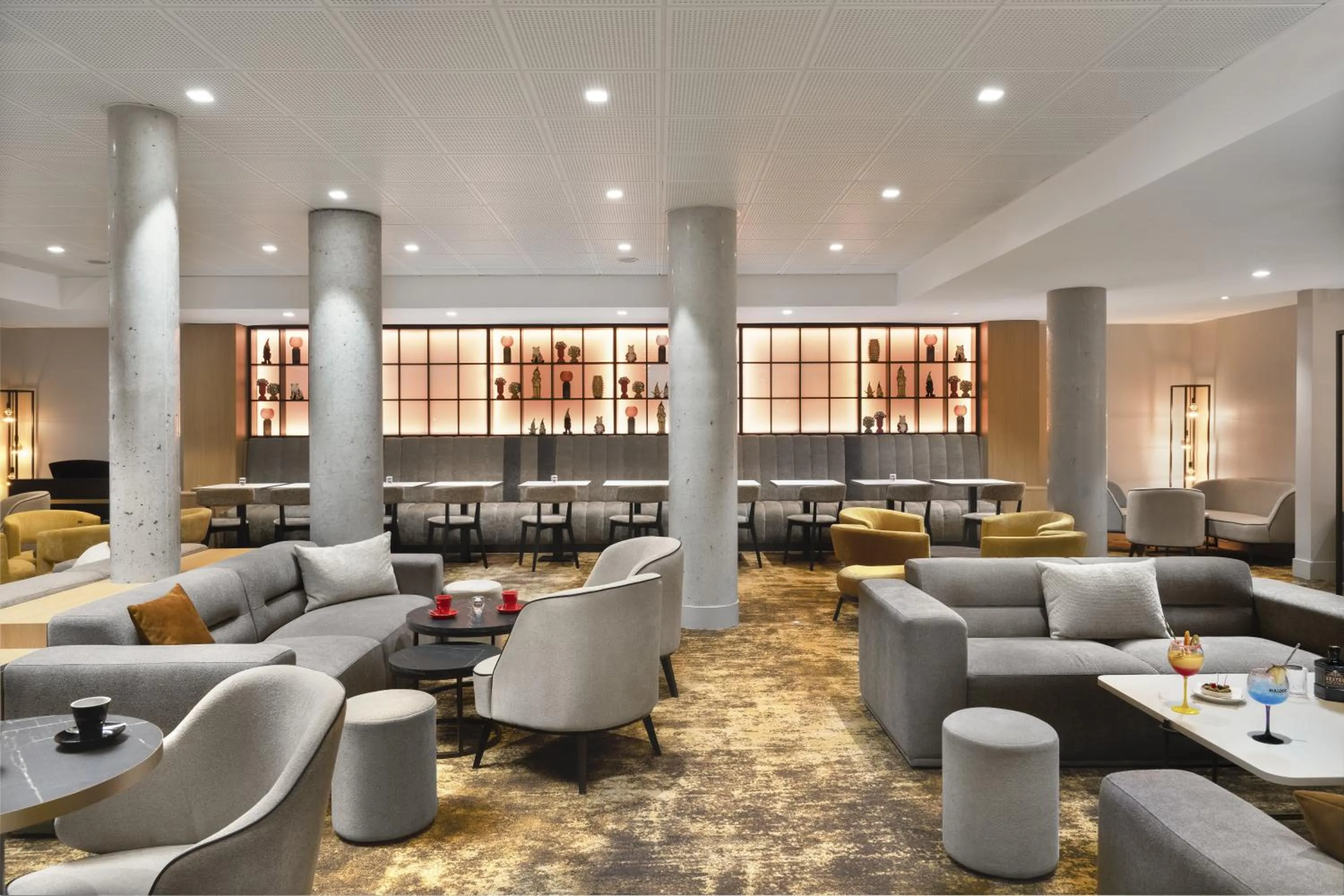 Lounge or bar in Hôtel Eliseo