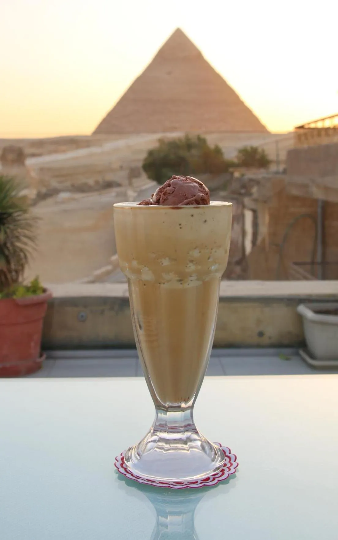 Food and drinks in Pyramids Valley Boutique Hotel