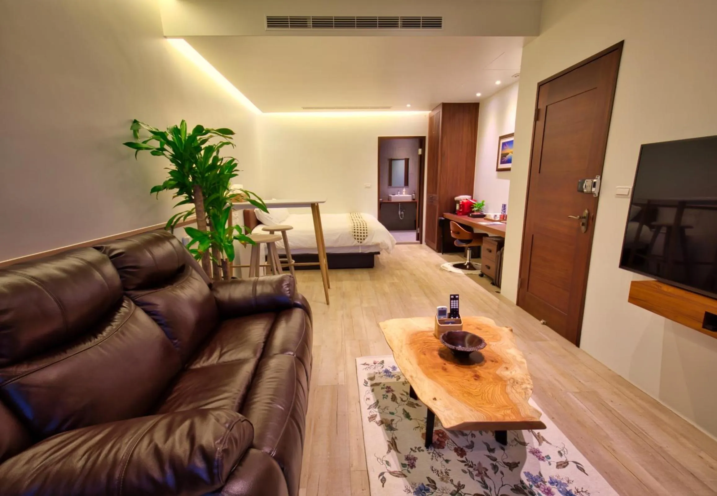 The Sunbeam Hideaway B&B