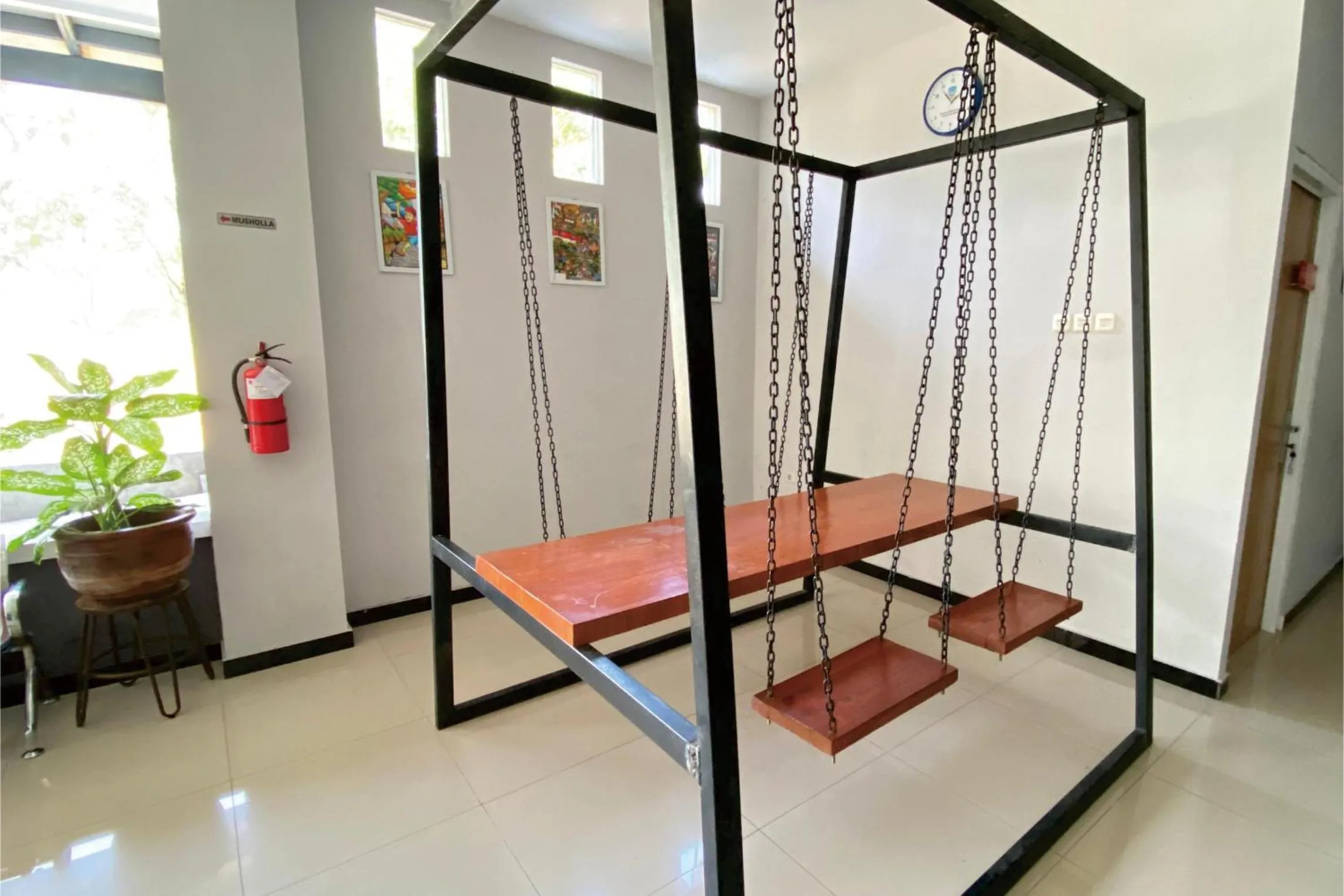 Front One Hotel Airport Solo