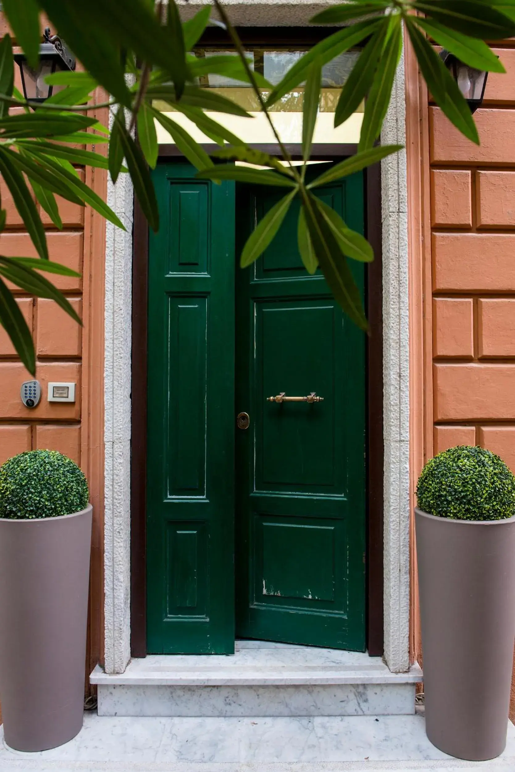 Property building in Via Veneto Suites Property building in Via Veneto Suites