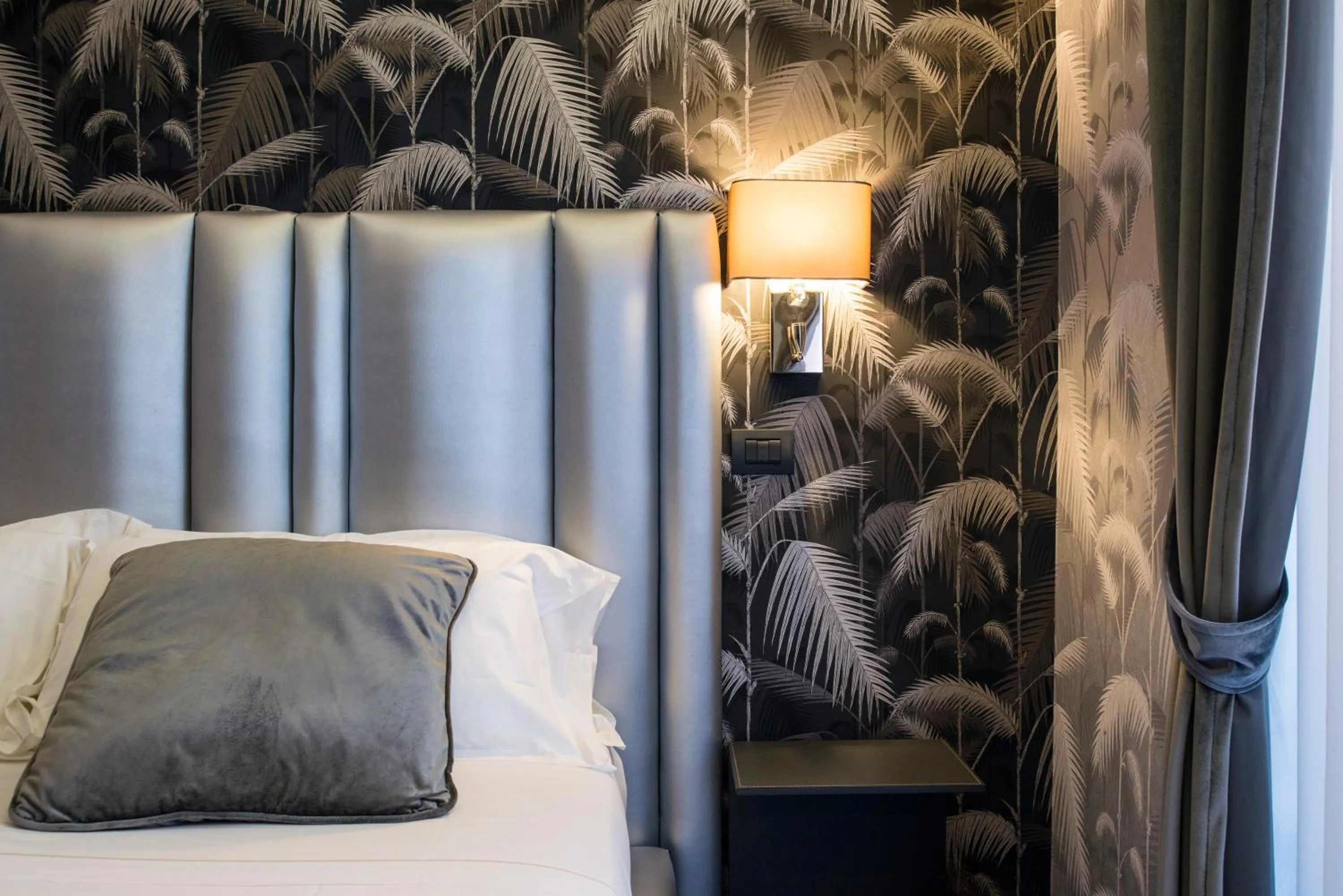 Decorative detail, Bed in Via Veneto Suites