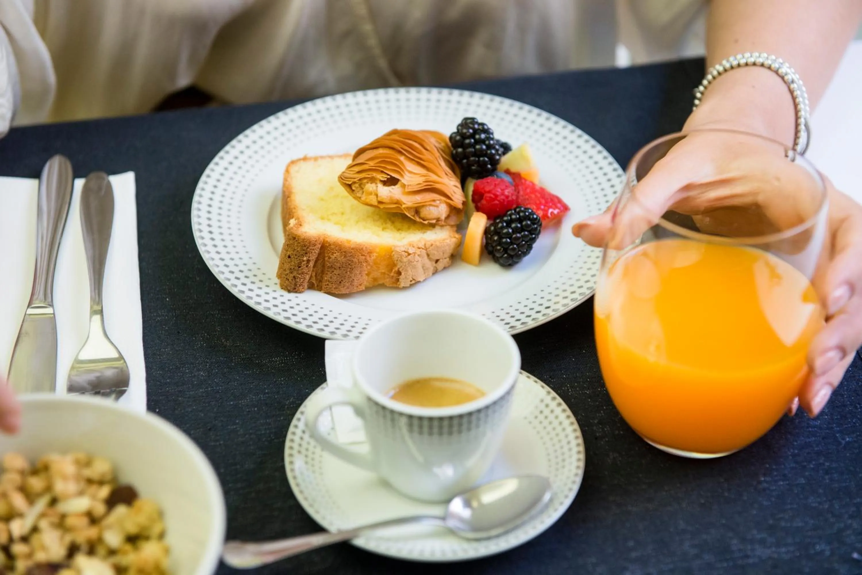 Breakfast in Via Veneto Suites