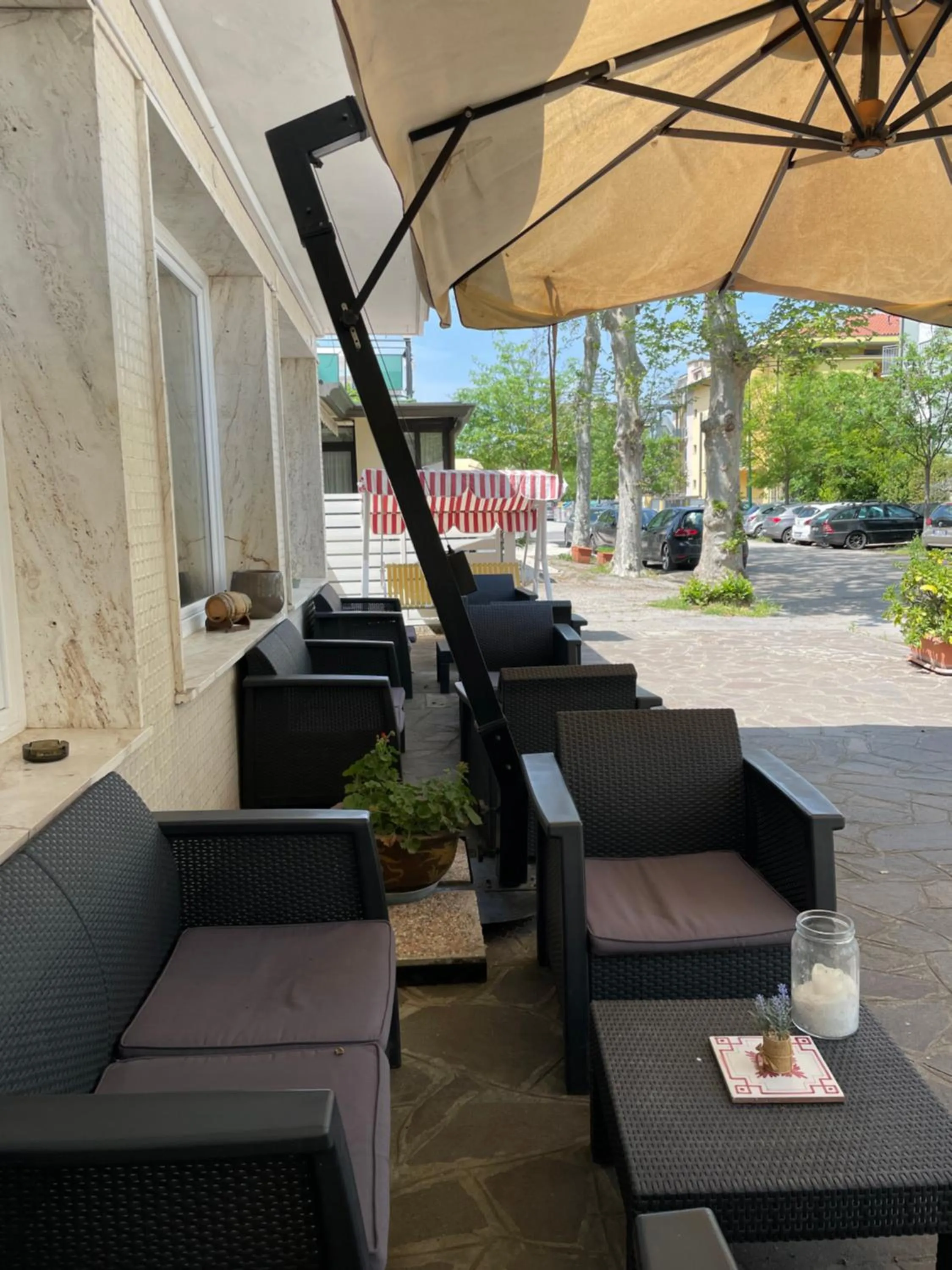 Property building in Hotel Aloha