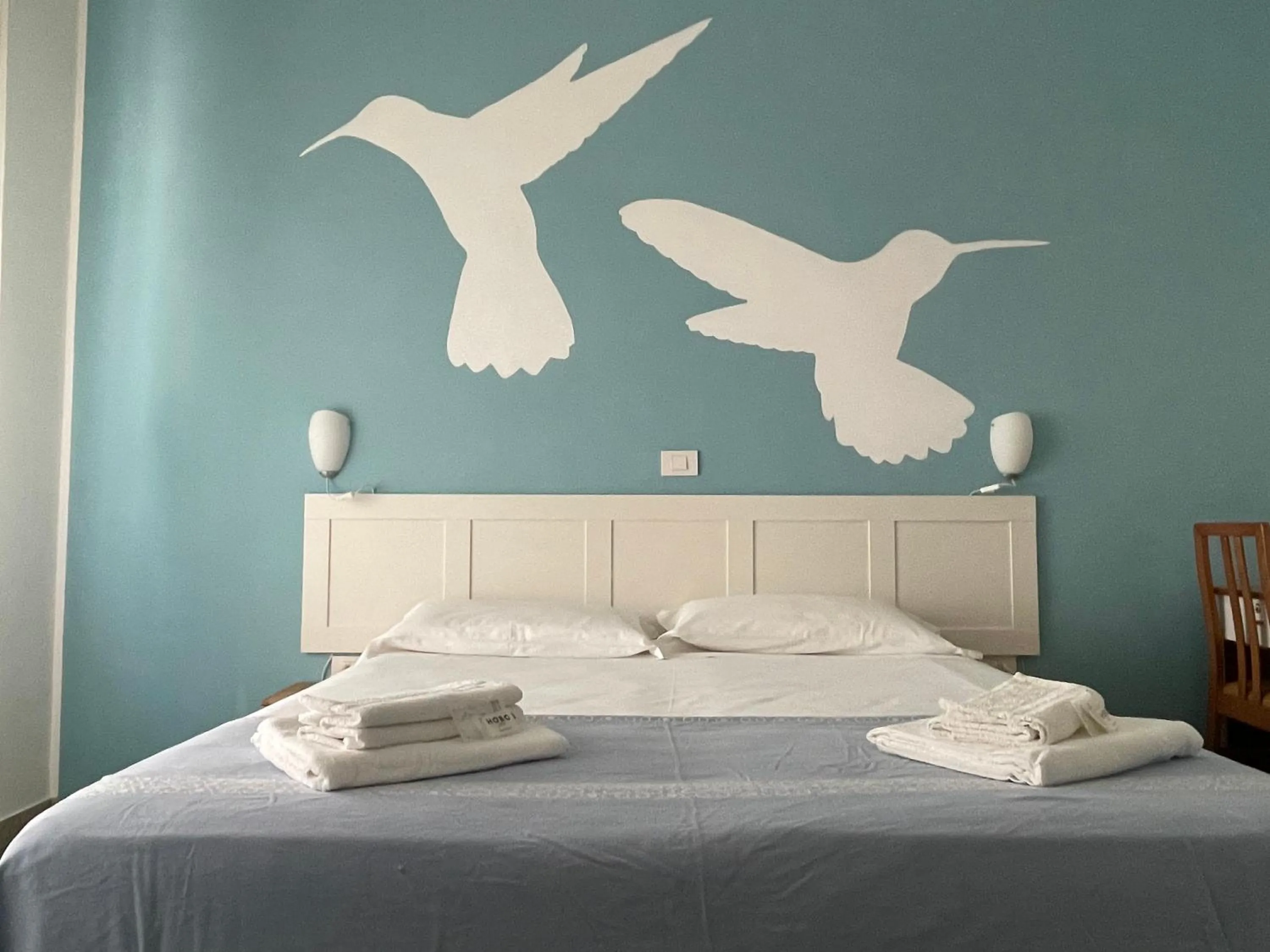 Bedroom, Bed in Hotel Aloha