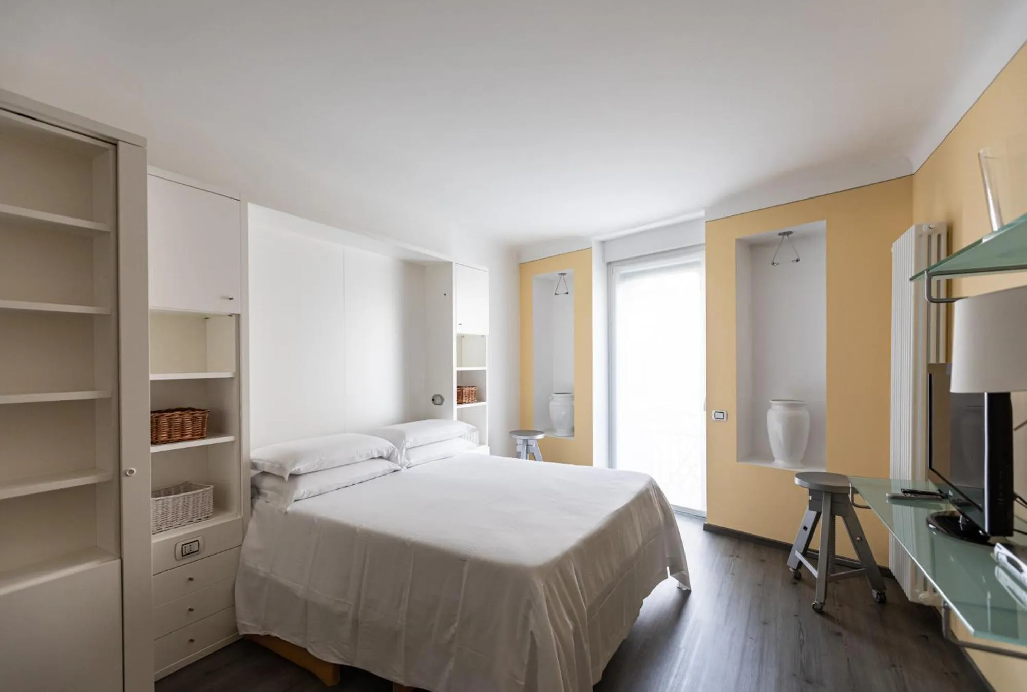 Bed in Stresa Residence