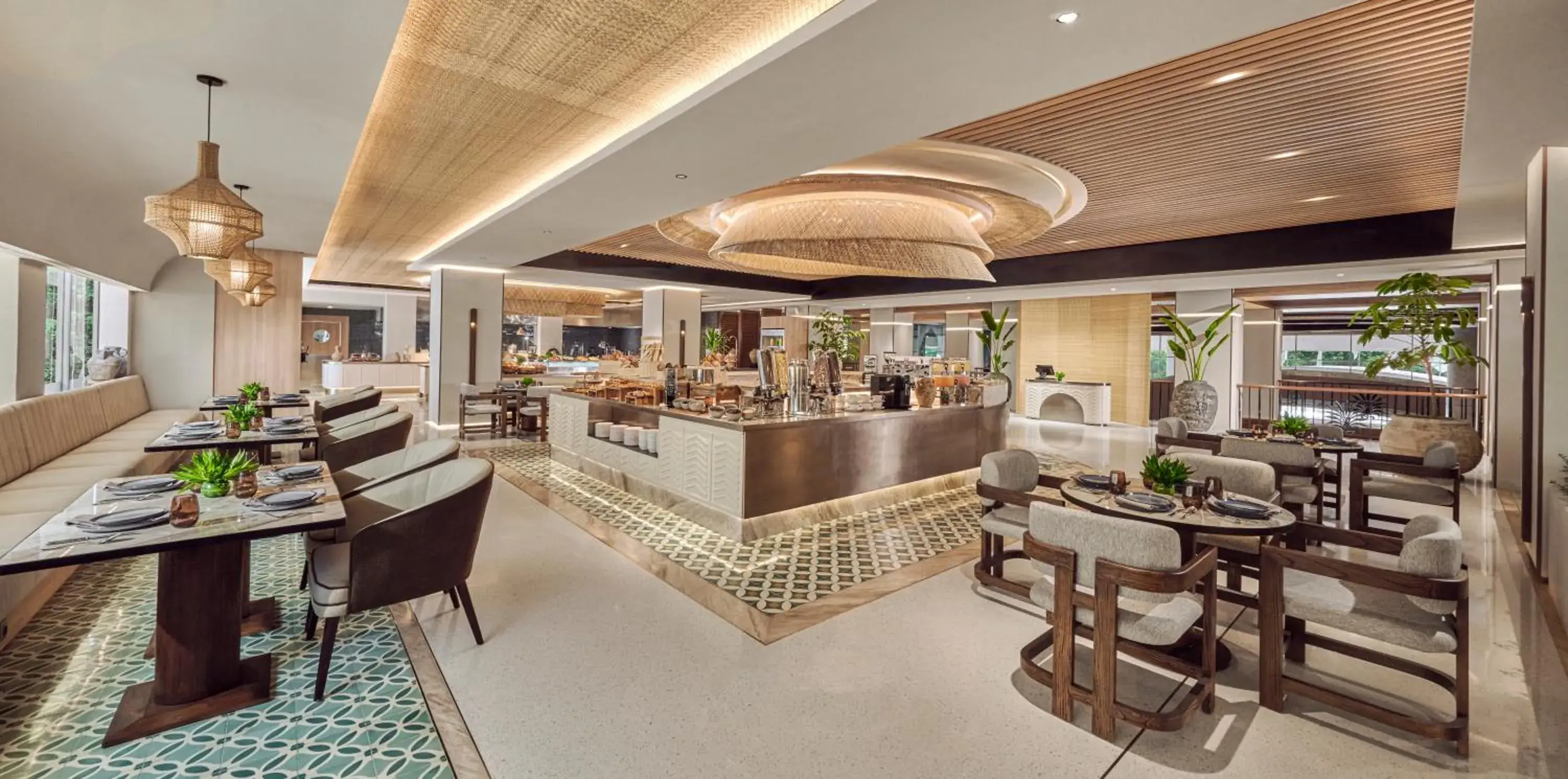 Restaurant/places to eat in Mangkuluhur ARTOTEL SUITES Restaurant/places to eat in Mangkuluhur ARTOTEL SUITES