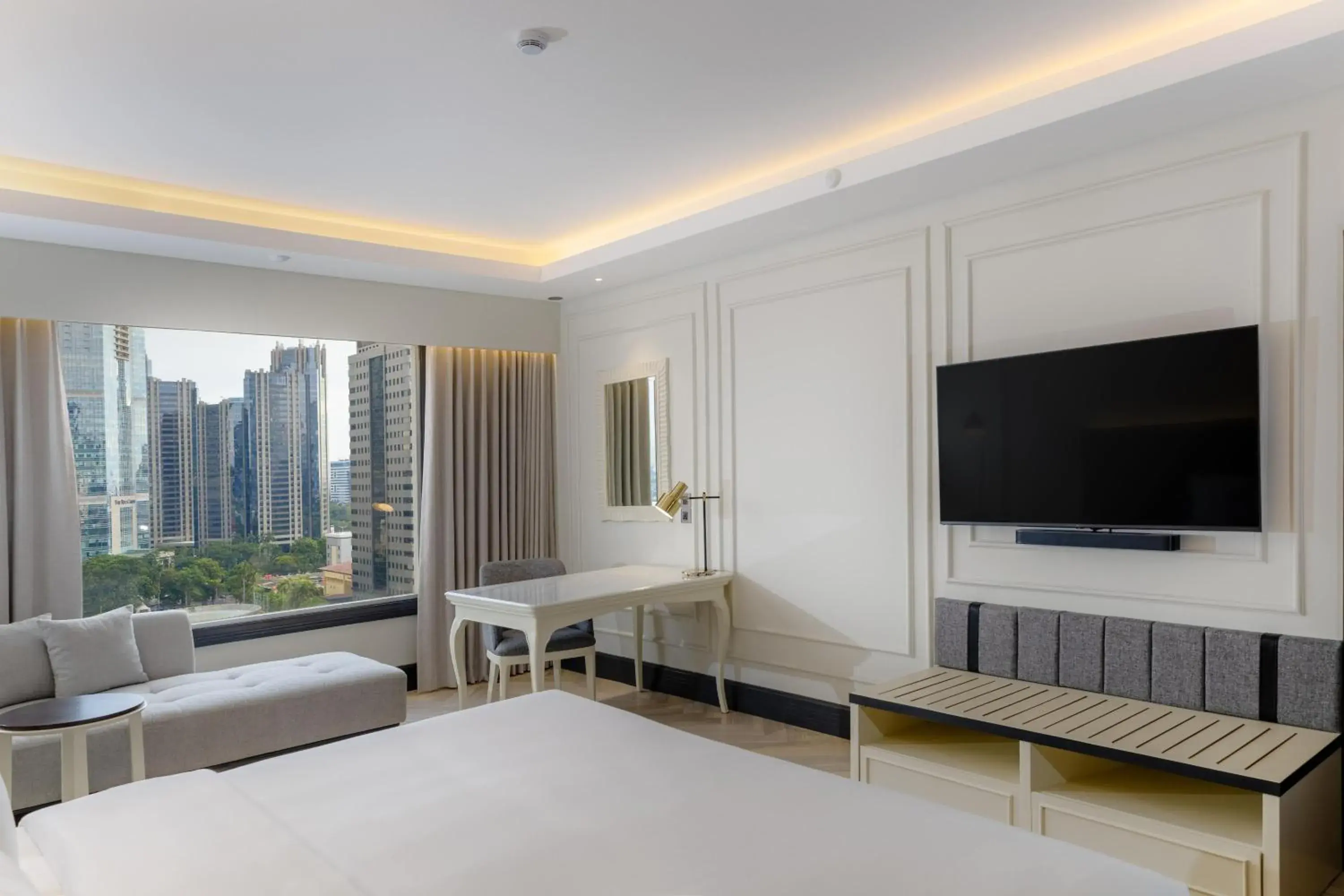 Bed in Mangkuluhur ARTOTEL SUITES Bed in Mangkuluhur ARTOTEL SUITES