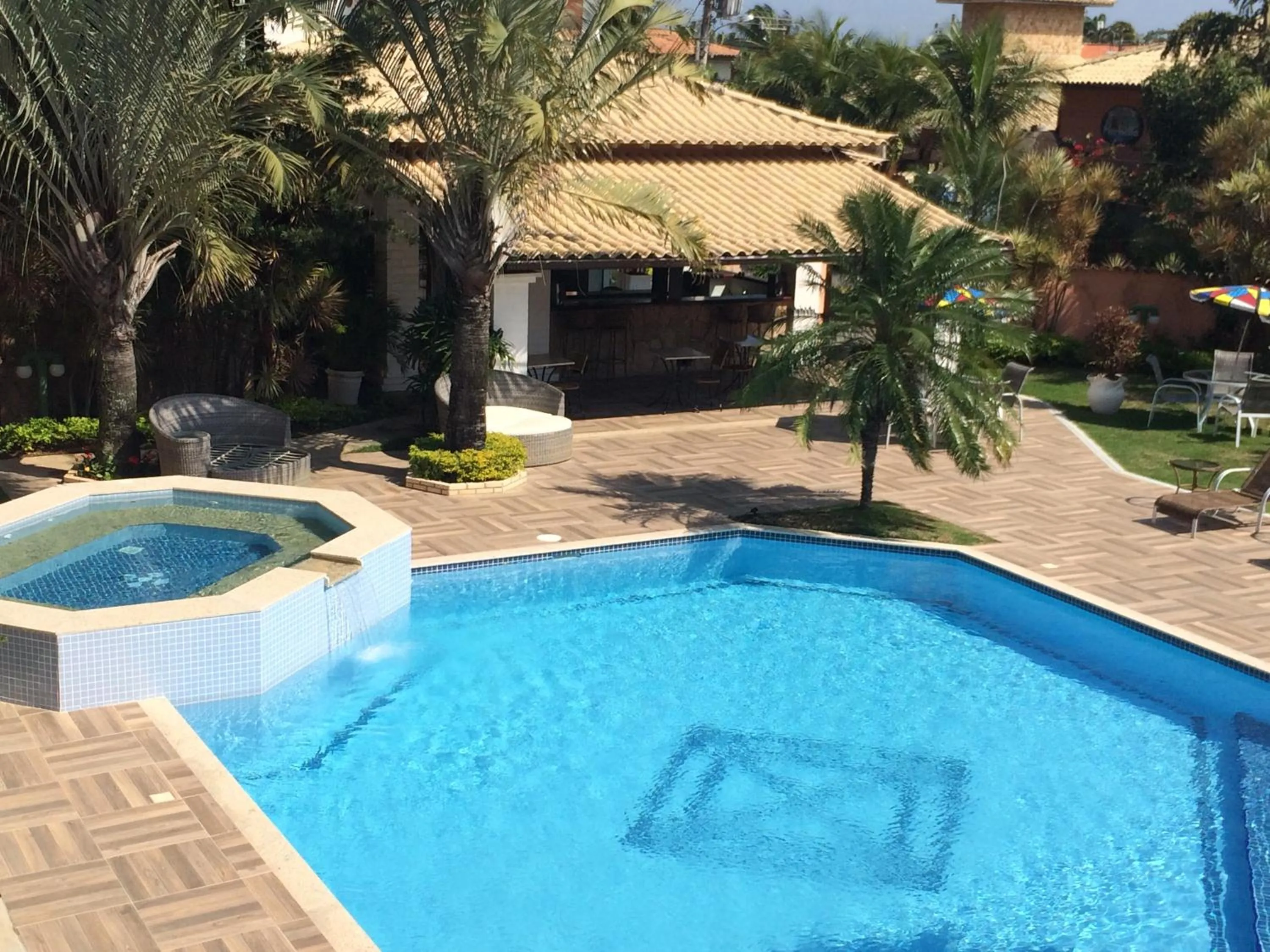 Swimming pool in Pousada Marbella