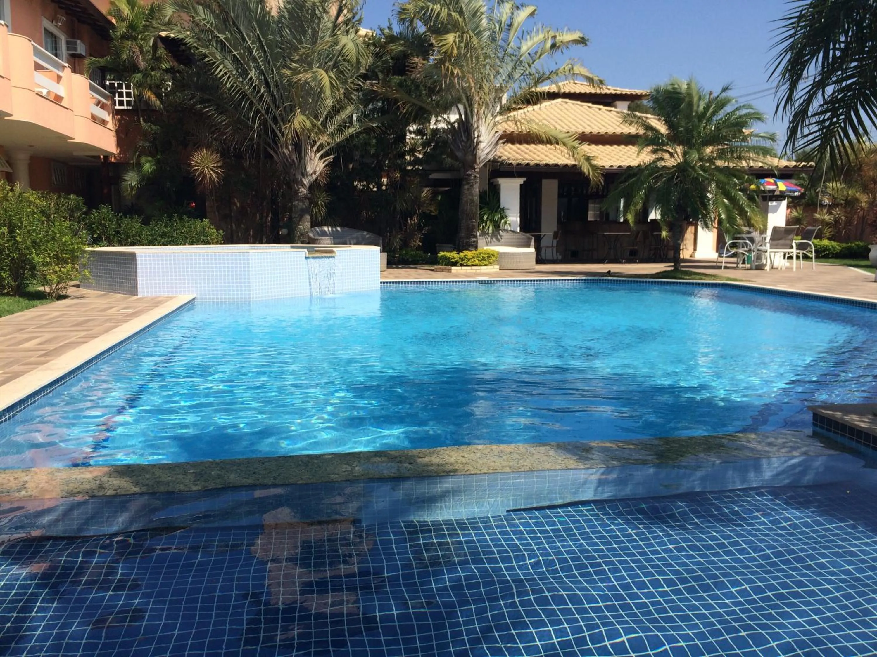 Swimming pool in Pousada Marbella