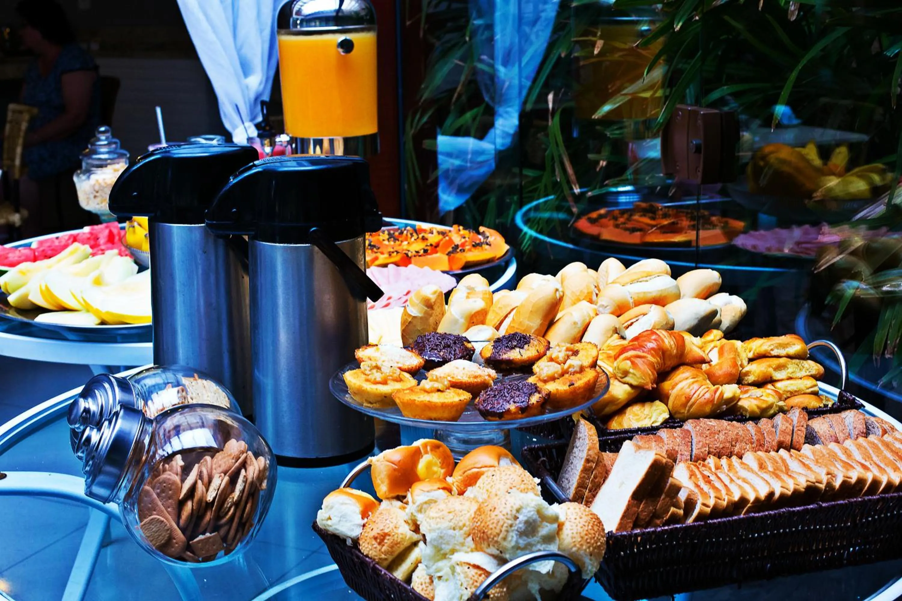 Buffet breakfast in Pousada Marbella