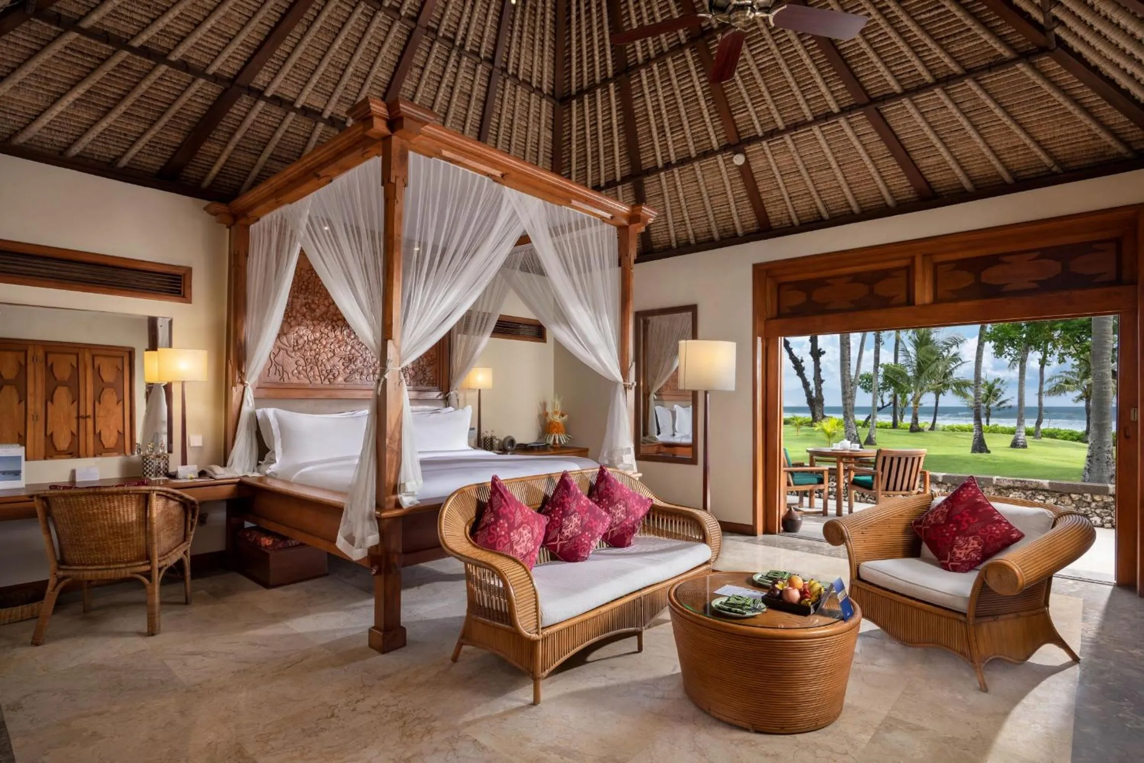 Bedroom in The Oberoi Beach Resort, Bali