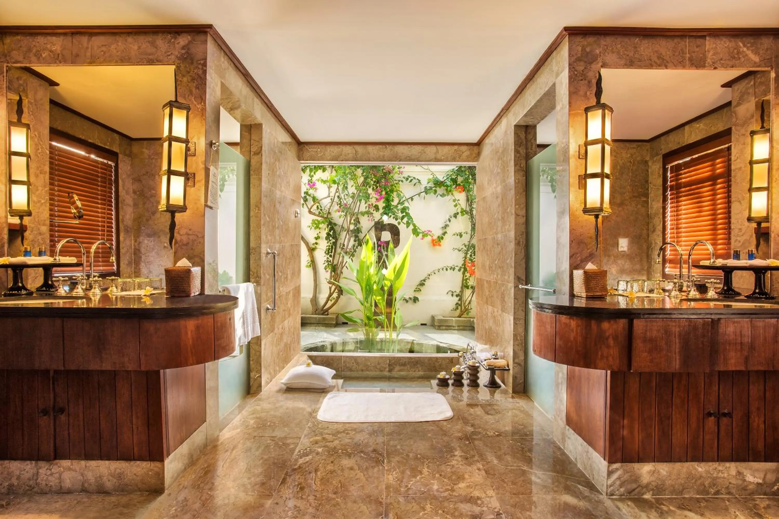 Bathroom in The Oberoi Beach Resort, Lombok