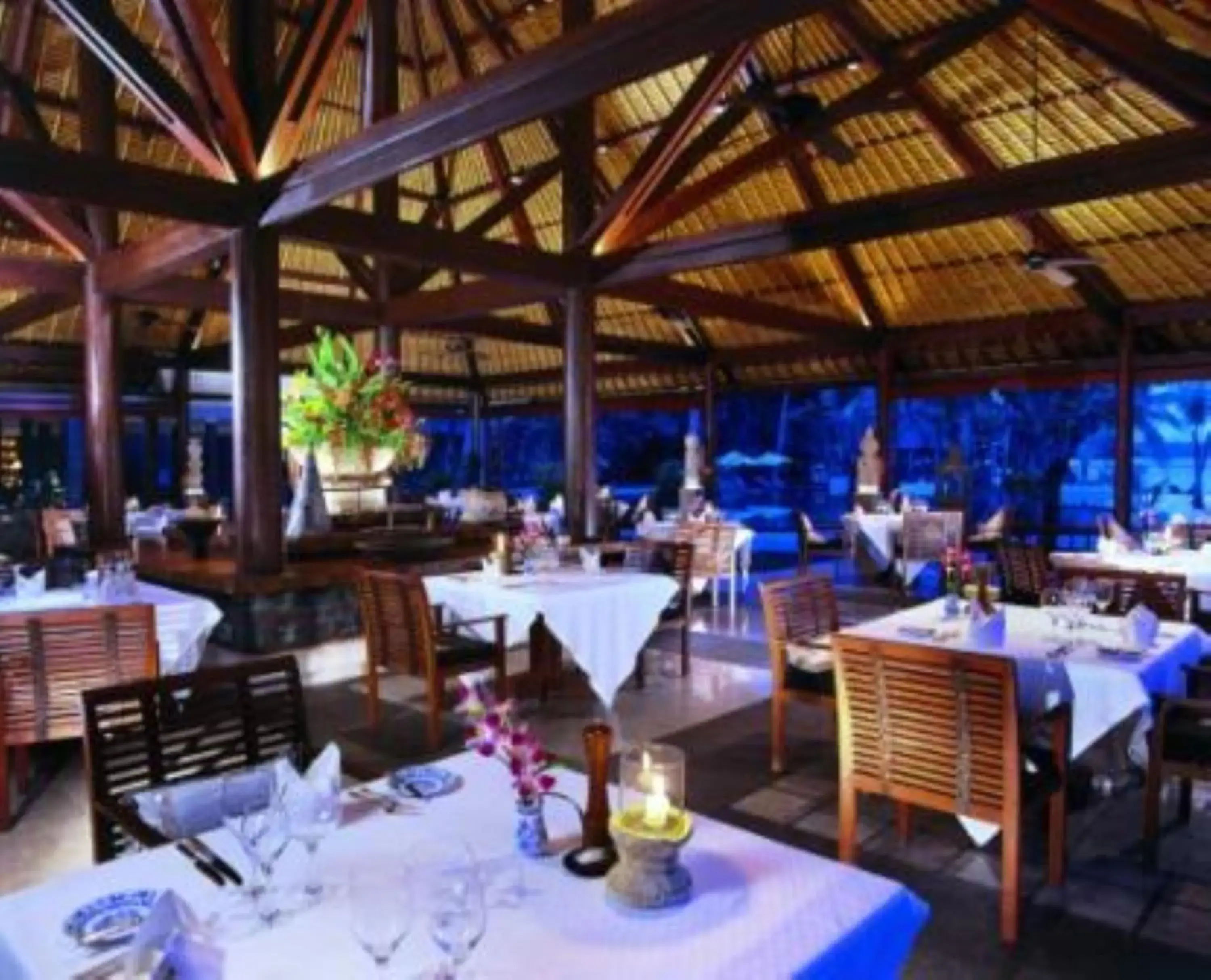 Restaurant/places to eat in The Oberoi Beach Resort, Lombok Restaurant/places to eat in The Oberoi Beach Resort, Lombok