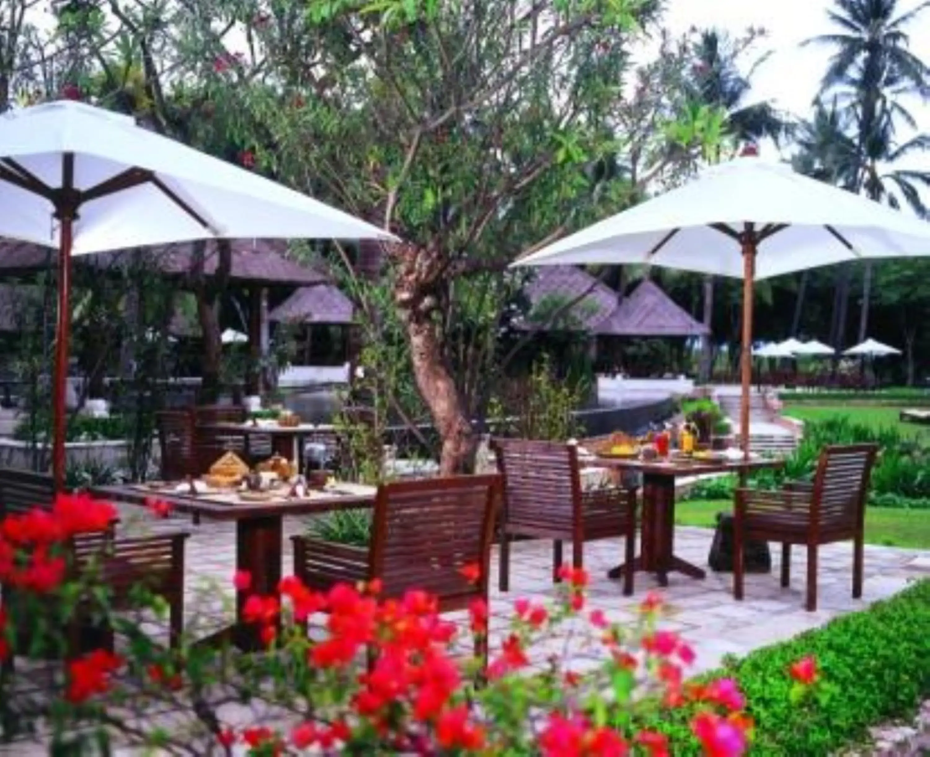 Restaurant/places to eat in The Oberoi Beach Resort, Lombok Restaurant/places to eat in The Oberoi Beach Resort, Lombok