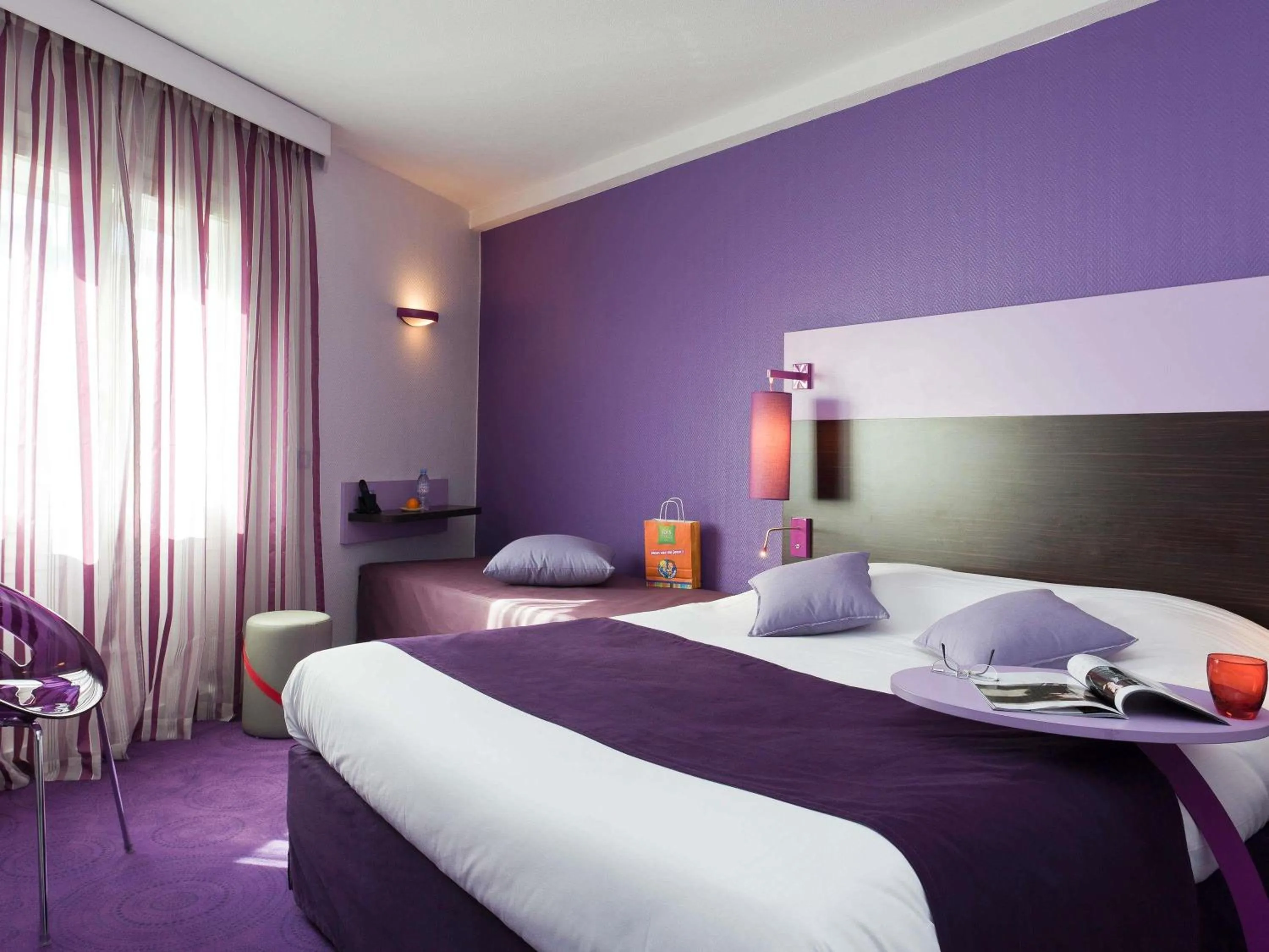 Bedroom, Bed in ibis Styles Marseille Centre Prado Place Castellane