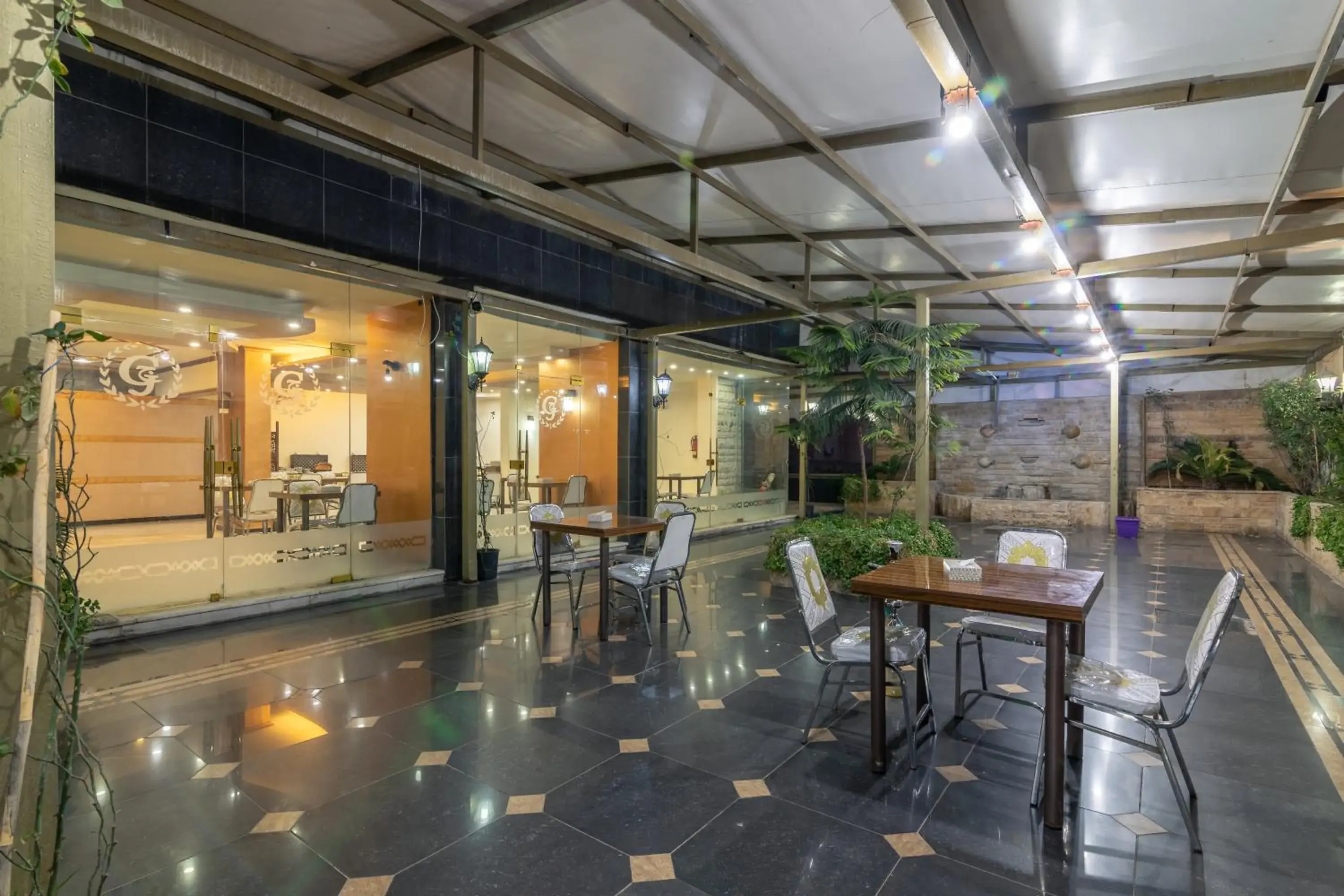 Facade/entrance, Restaurant/Places to Eat in Gardens Hotel Amman