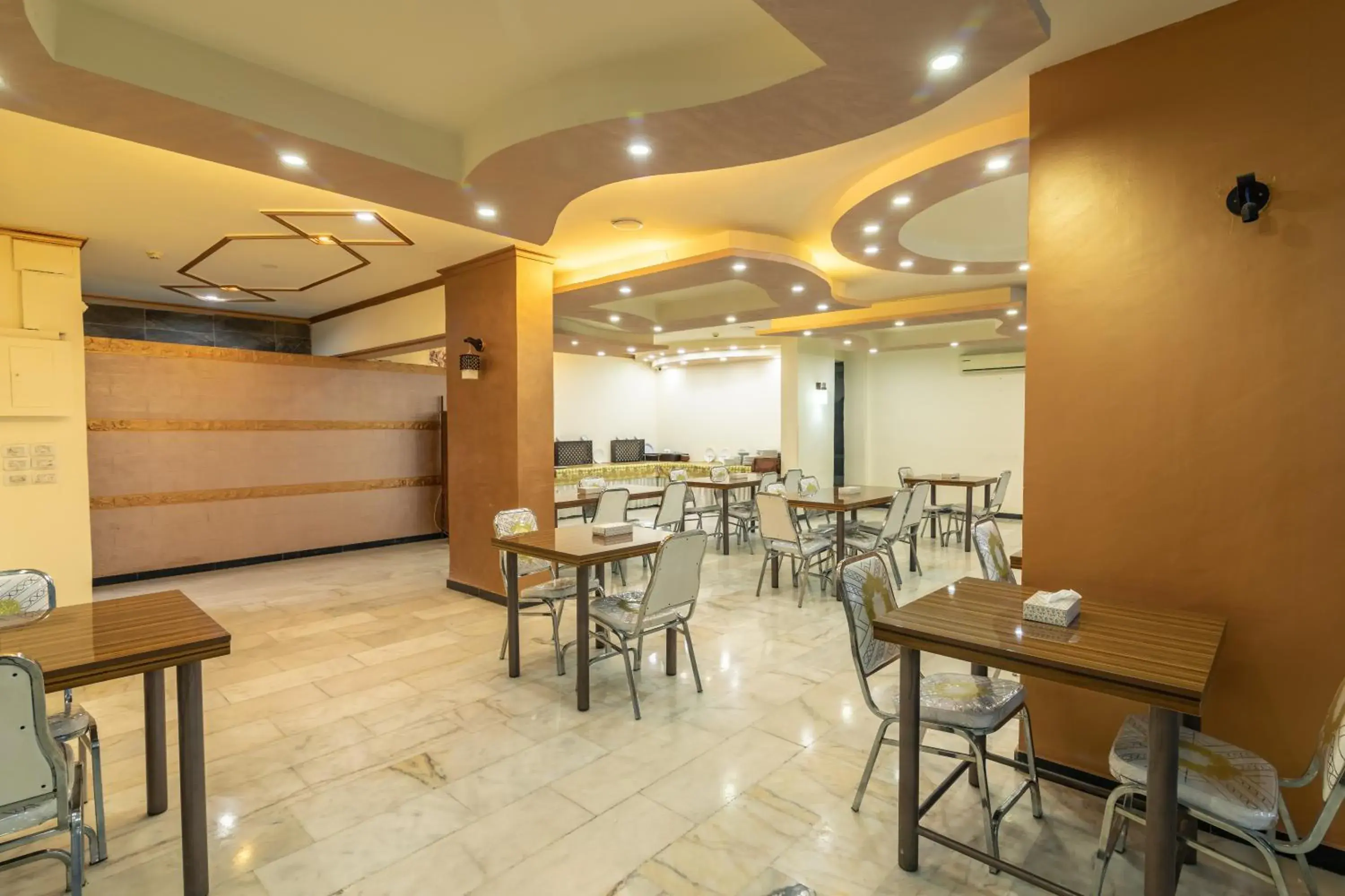 Restaurant/Places to Eat in Gardens Hotel Amman