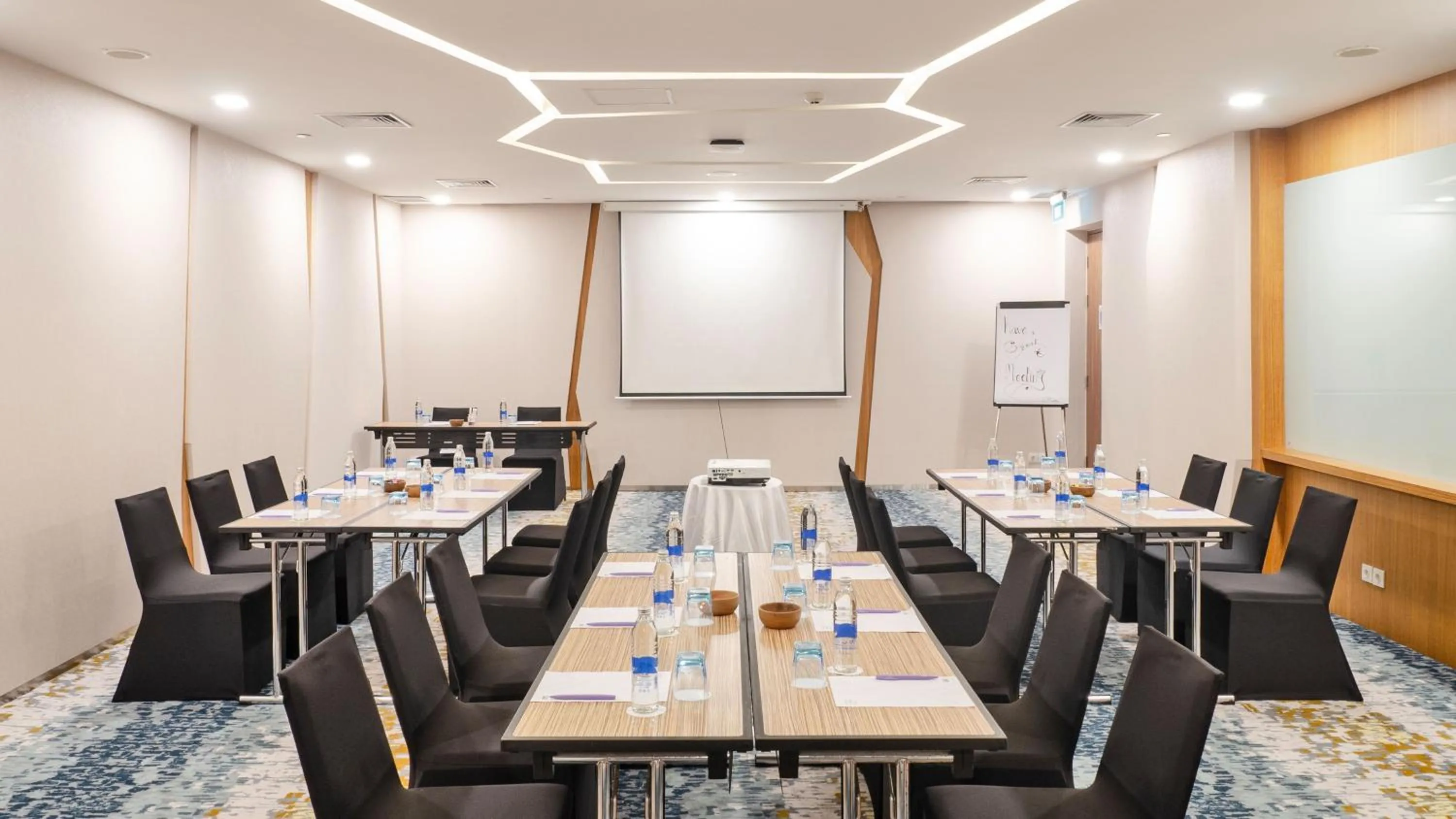 Meeting/conference room in Holiday Inn Resort Baruna Bali by IHG