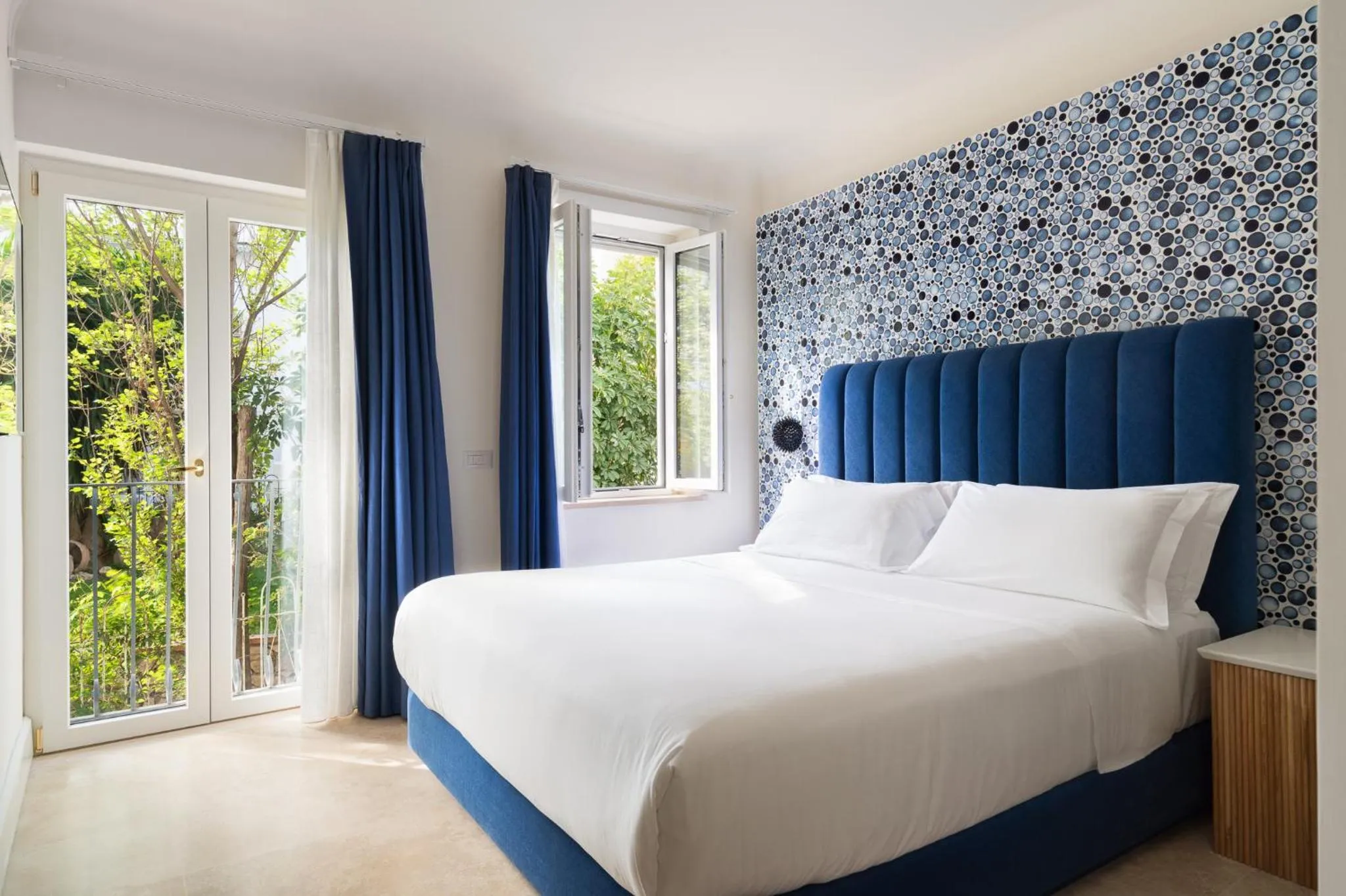 Bed in La Residenza Capri