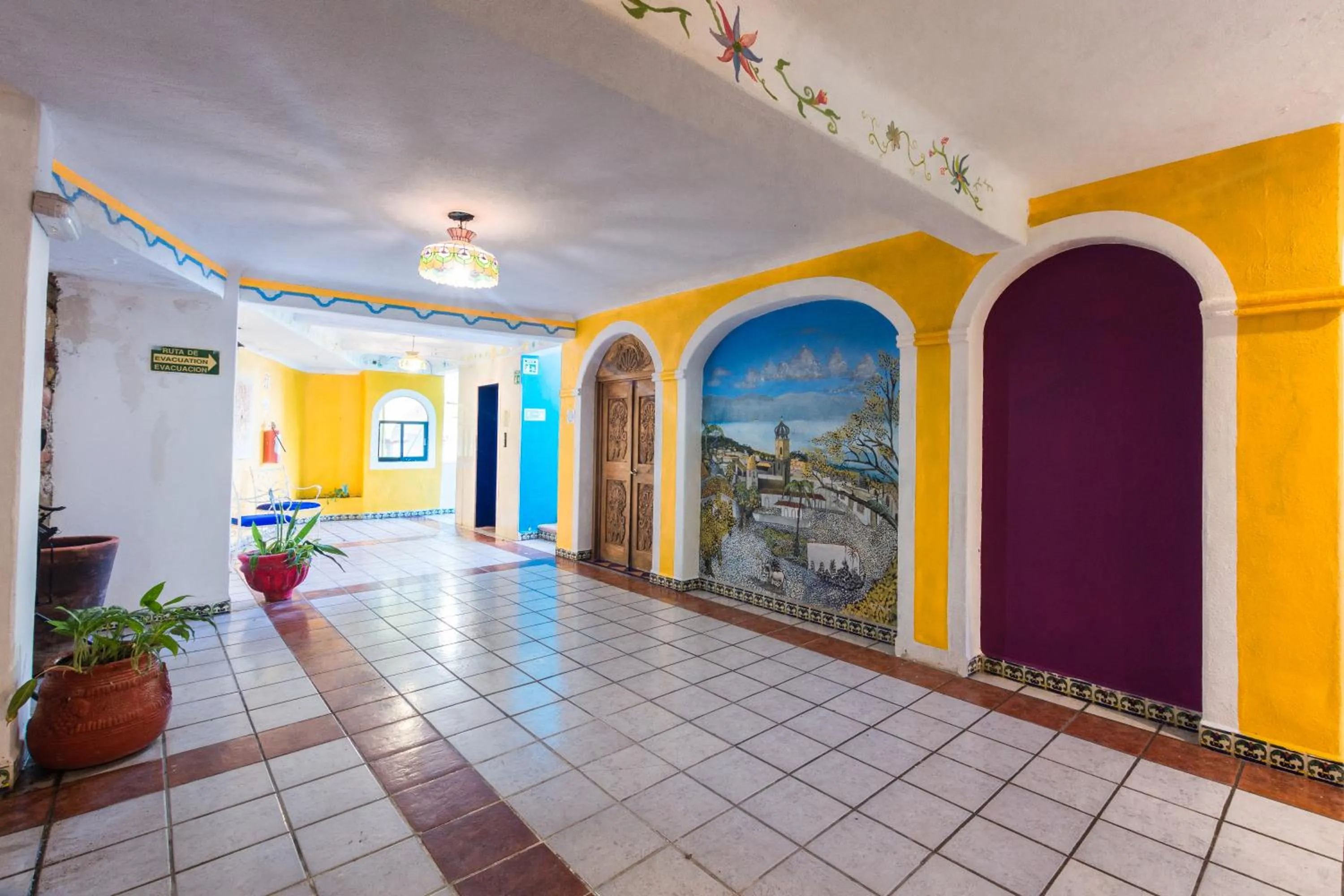 Area and facilities in Mar Sereno Hotel & Suites