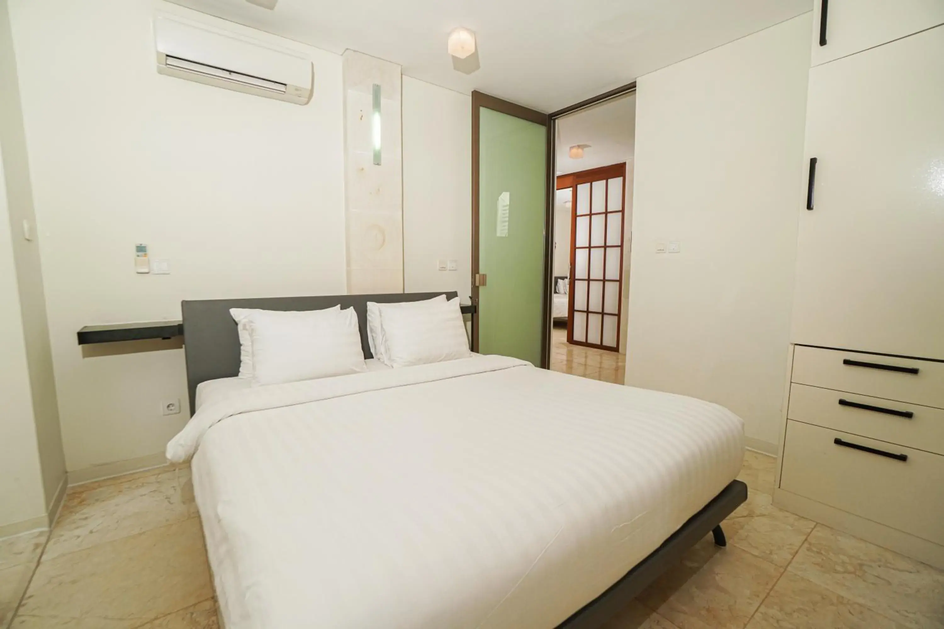 Bed in FuramaXclusive Ocean Beach Seminyak Bali Bed in FuramaXclusive Ocean Beach Seminyak Bali