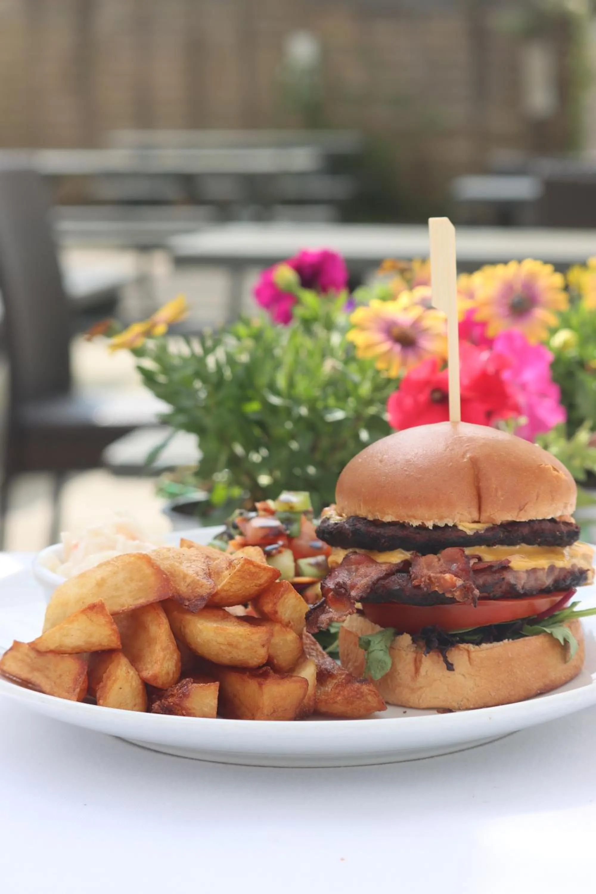 Food and drinks in The Castle Hotel