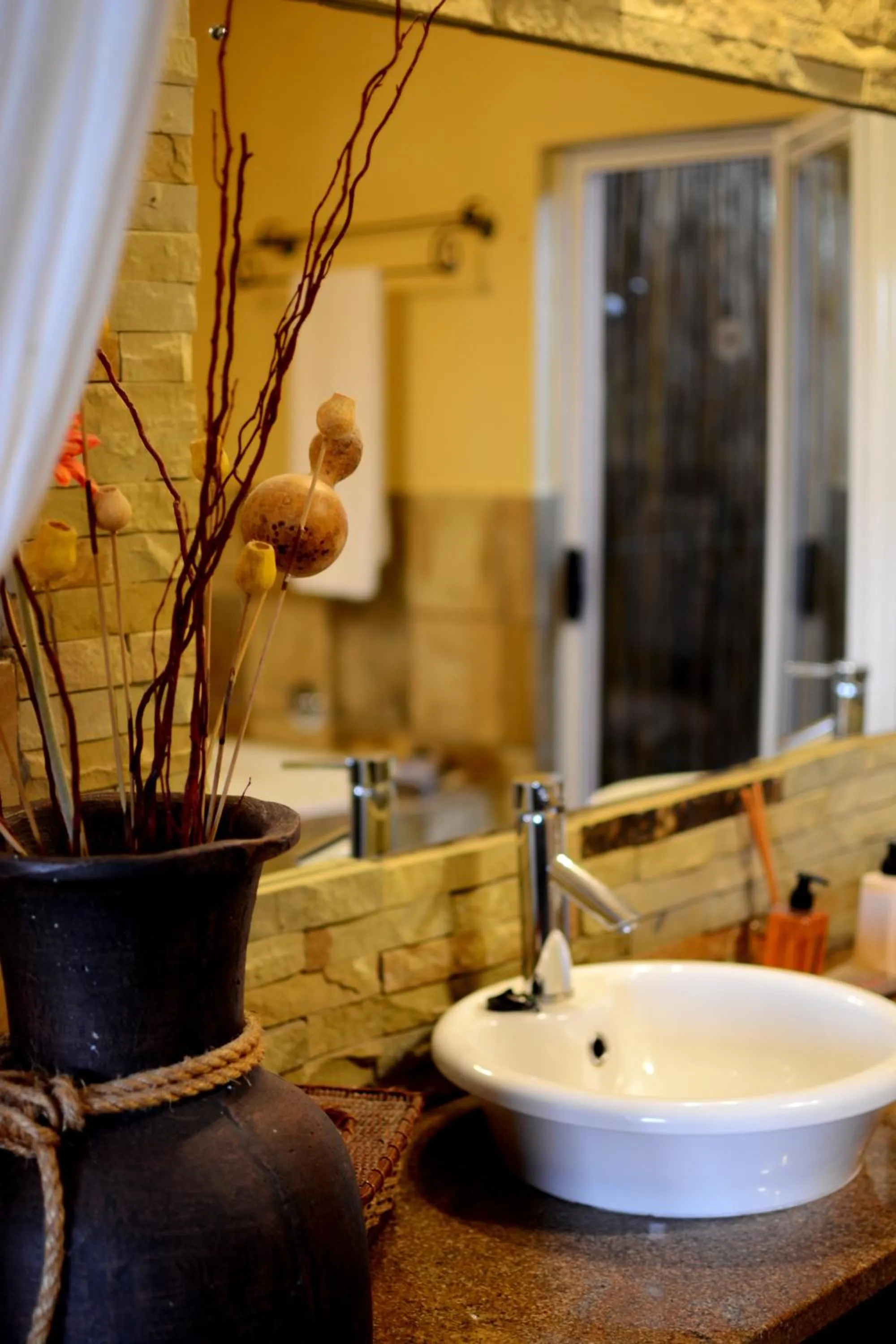 Bathroom in Addo Dung Beetle Guest Farm