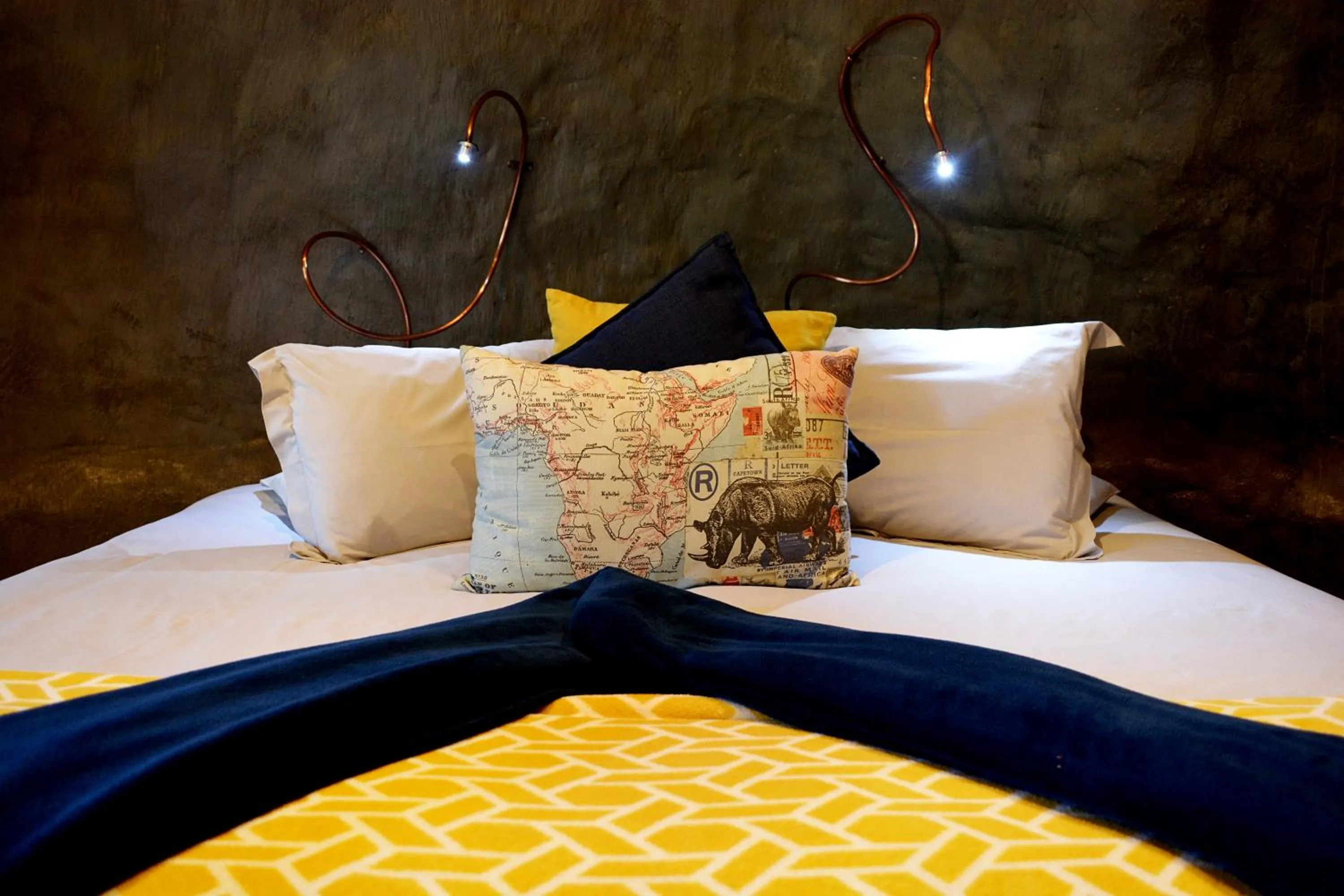 Bedroom, Bed in Addo Dung Beetle Guest Farm