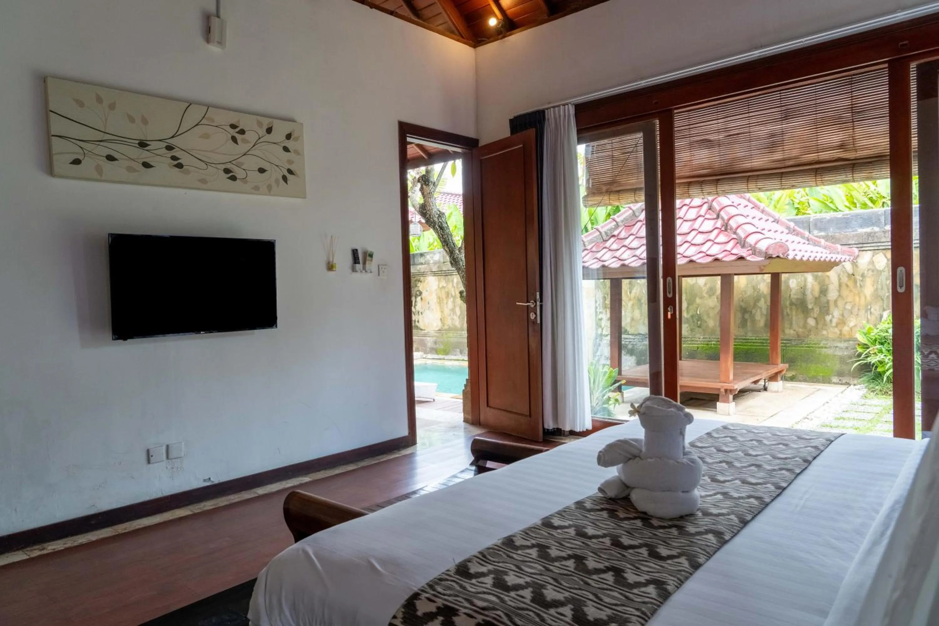 TV and multimedia, Bed in Bali Prime Villas Seminyak by Kanaya Hospitality