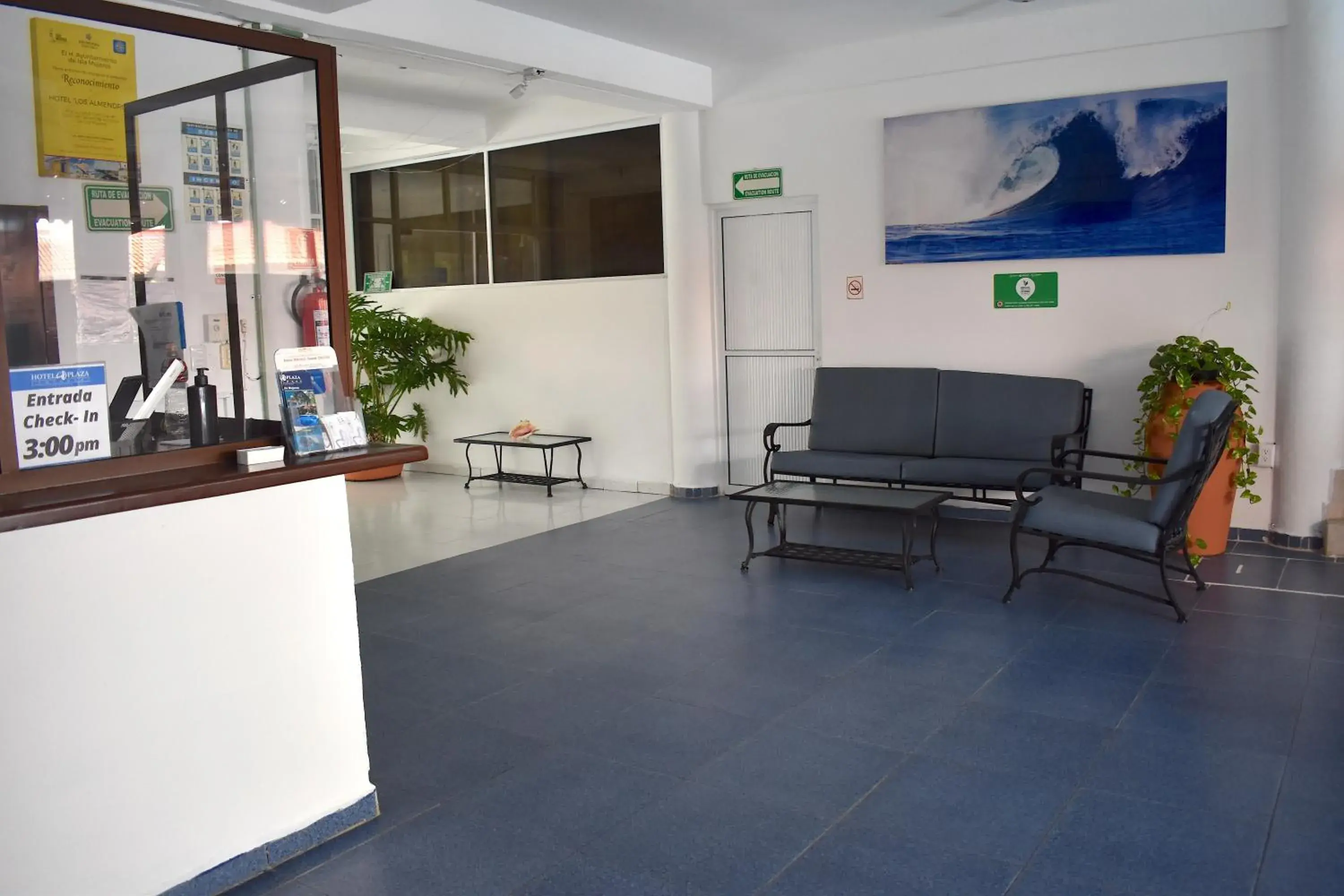 Lobby or reception in Plaza Almendros Hotel Isla Mujeres Lobby or reception in Plaza Almendros Hotel Isla Mujeres