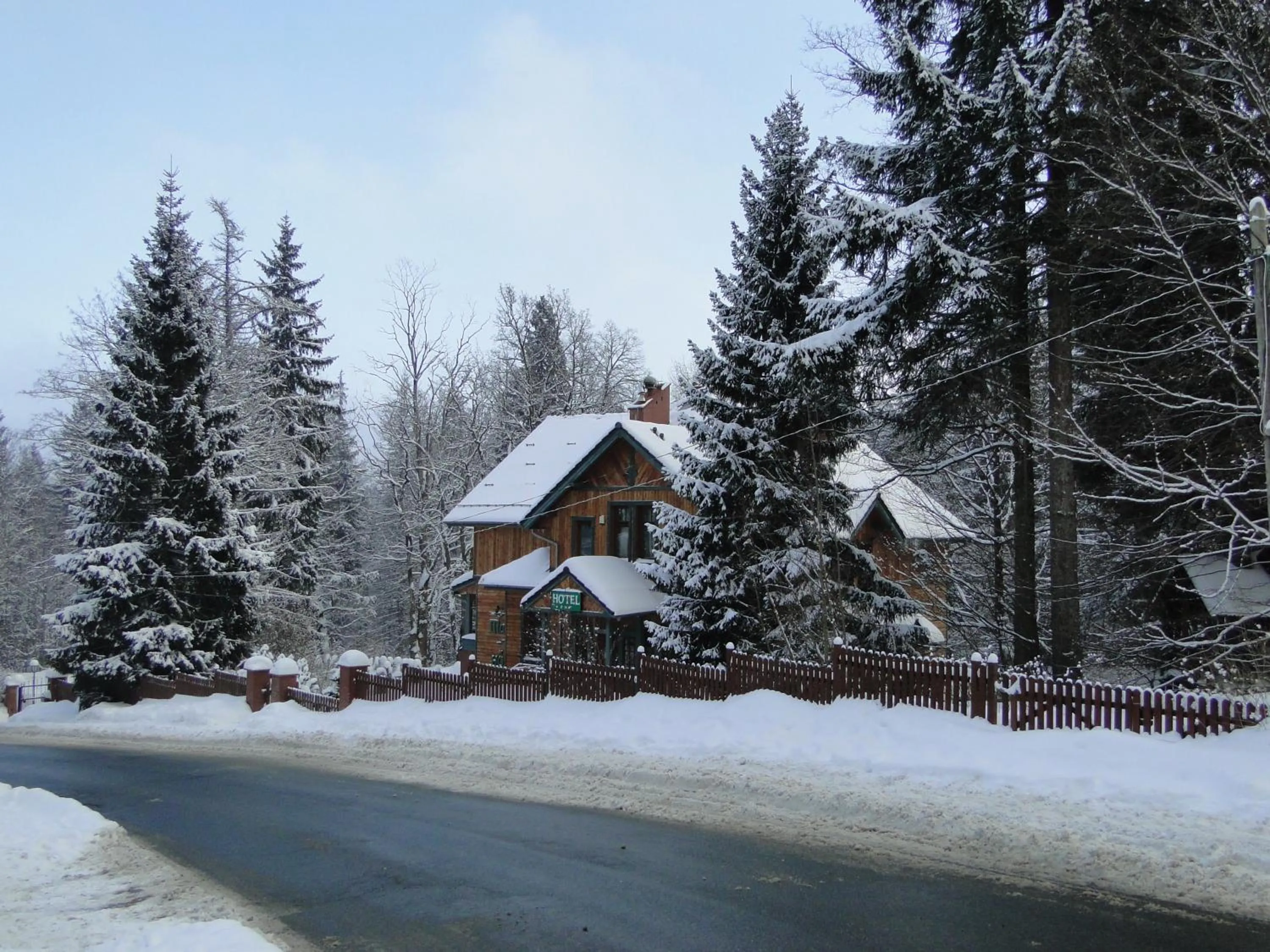 Facade/entrance in Hotel Magnes