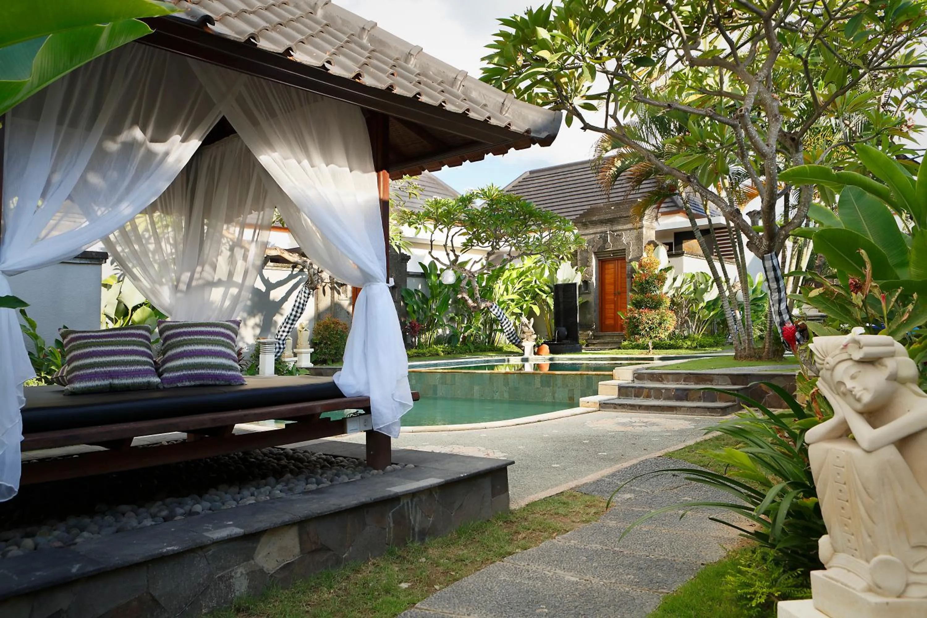 Garden in Bali Nyuh Gading Villas