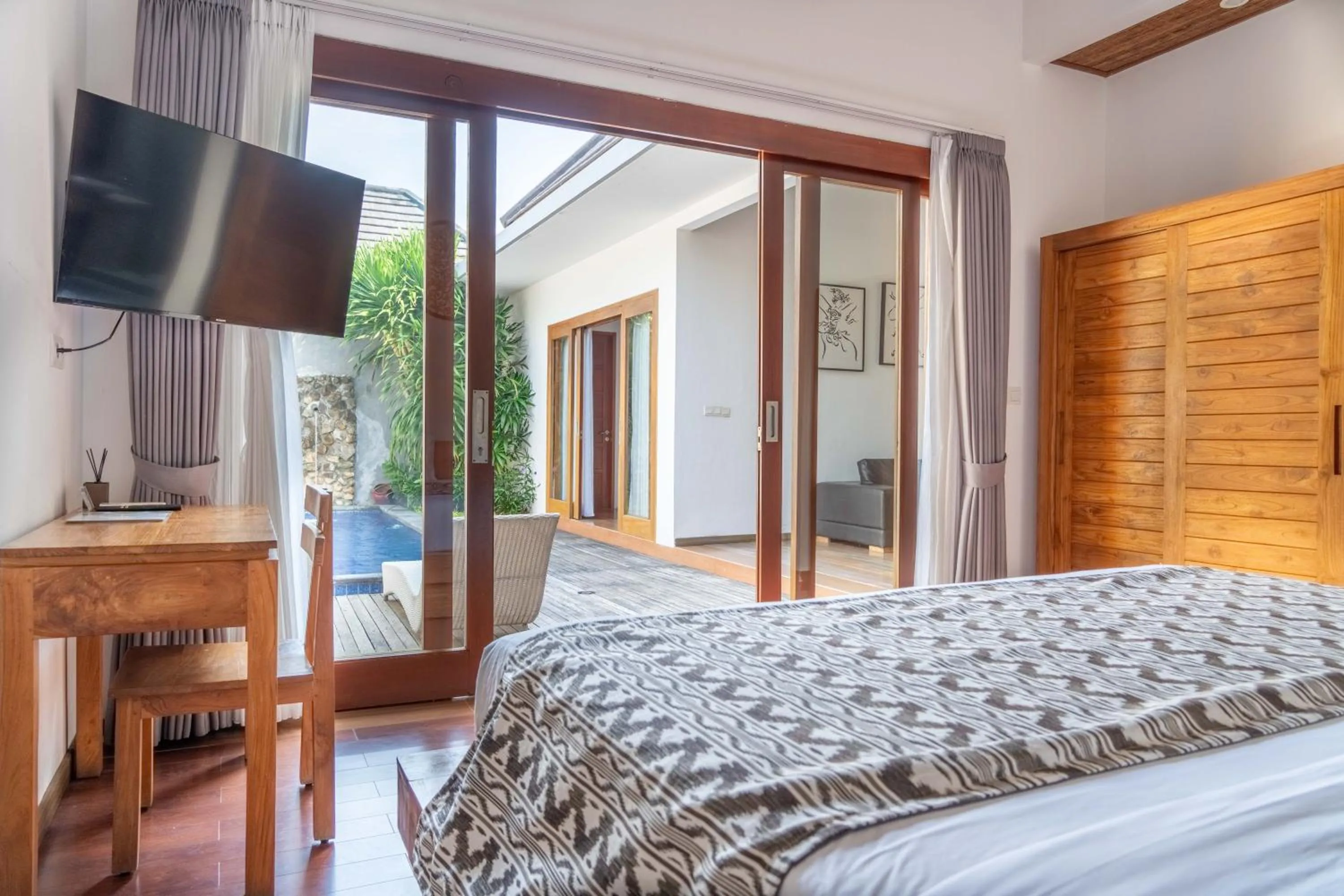 TV and multimedia in Bali Nyuh Gading Villas