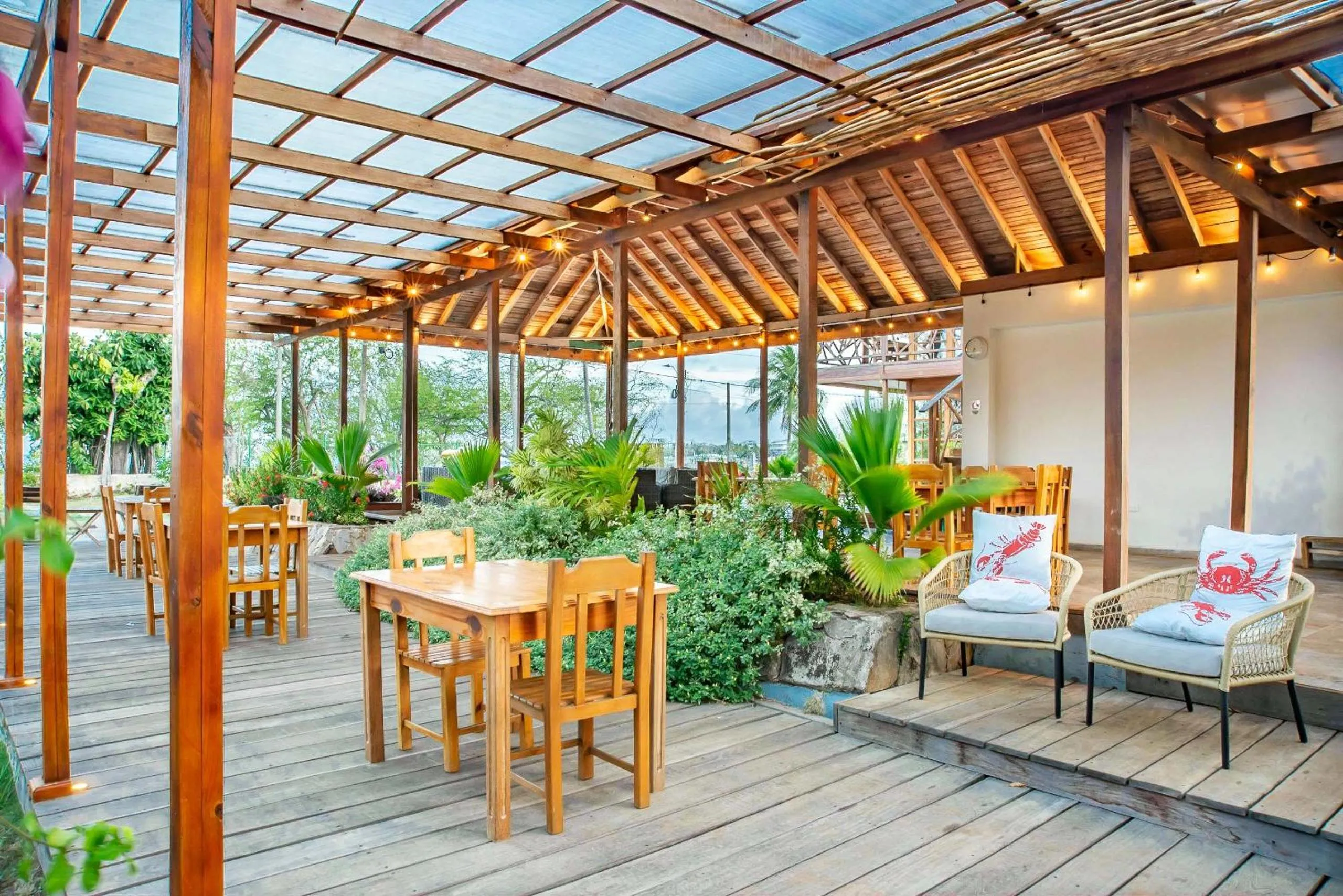 Restaurant/places to eat in Miraflores Boutique Hotel Adults Only