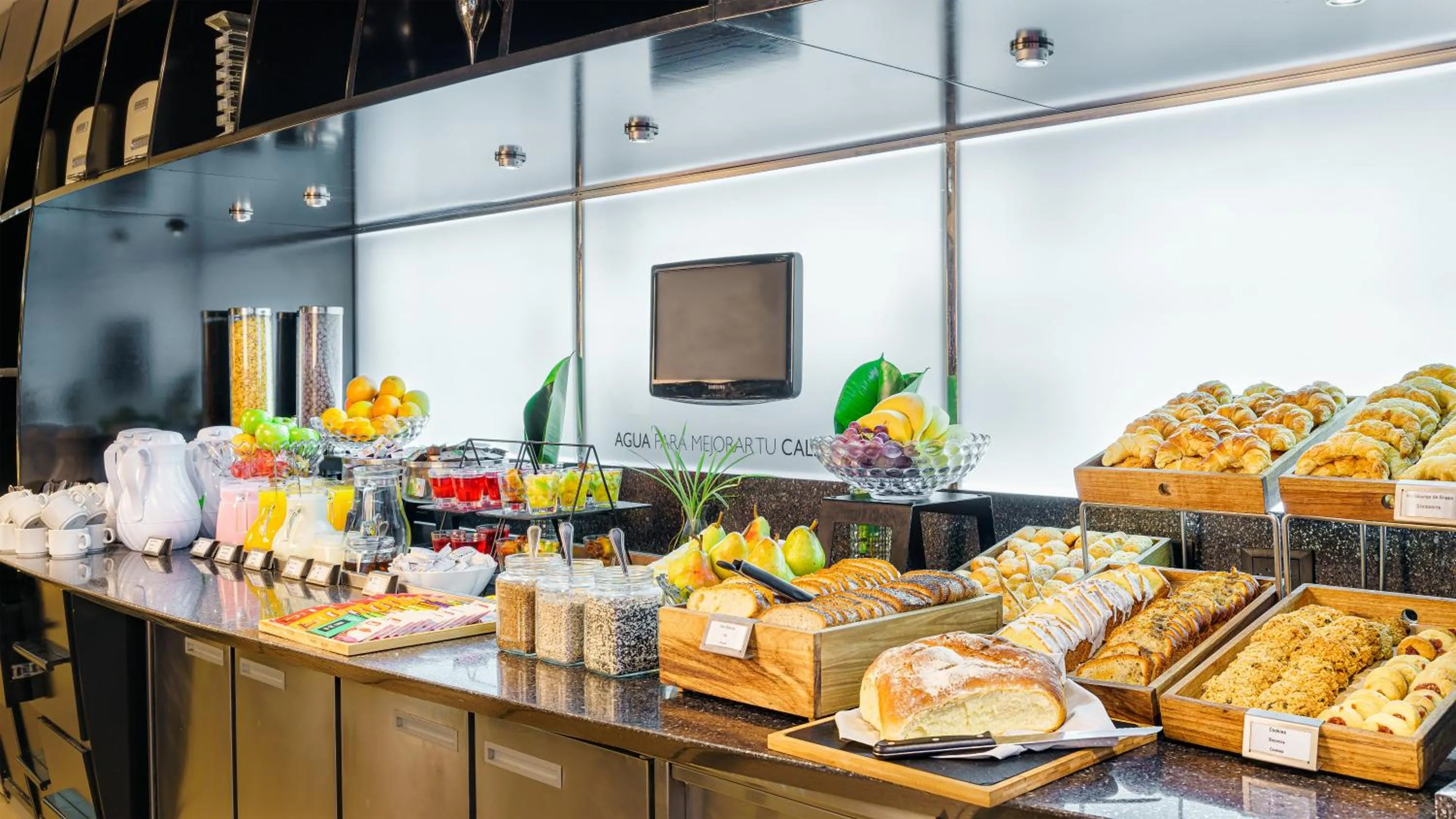 Breakfast in Lennox Buenos Aires