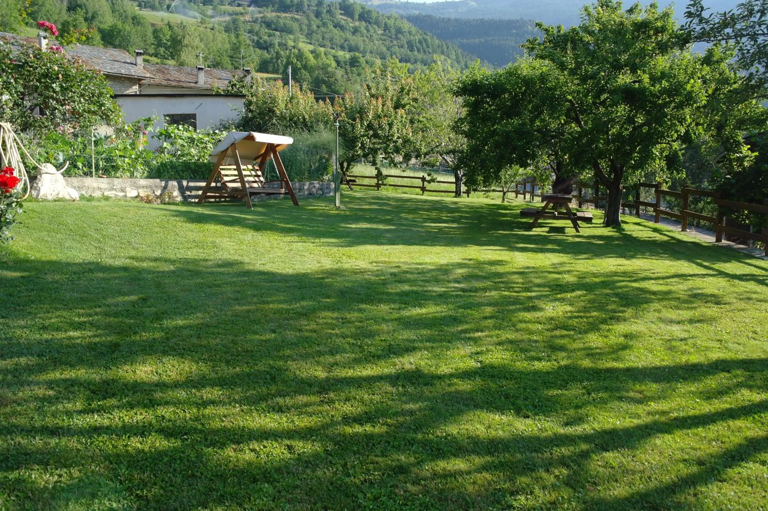 Garden in B&B Lo VAN - Camere al Verde Villaggio di Rumiod