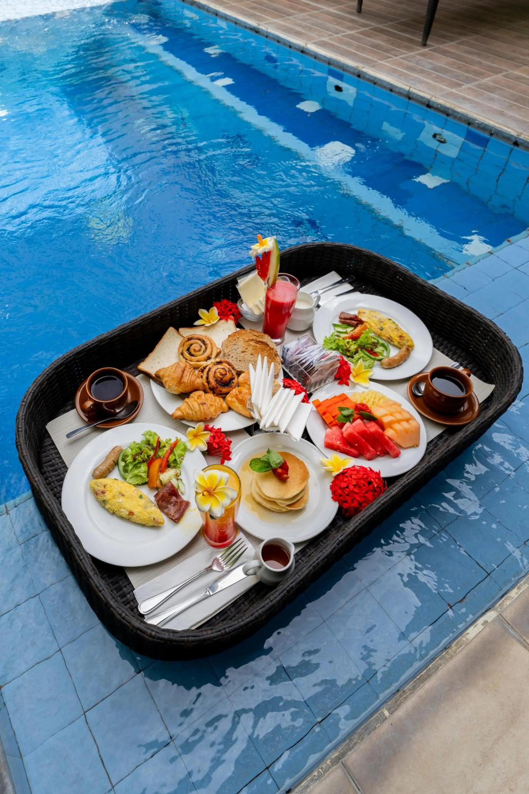 Breakfast in Desamuda Village