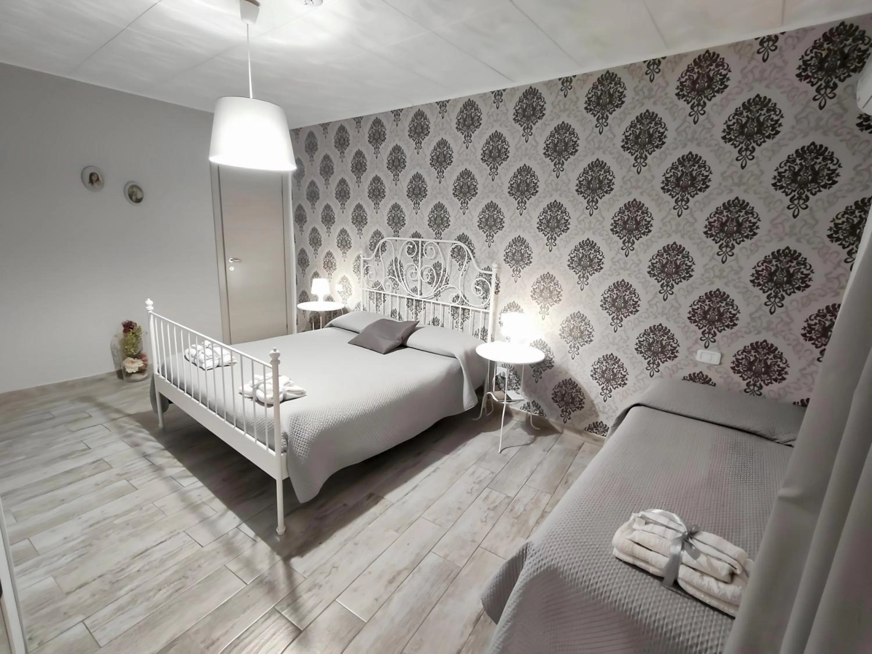 Photo of the whole room, Bed in Il Vicoletto